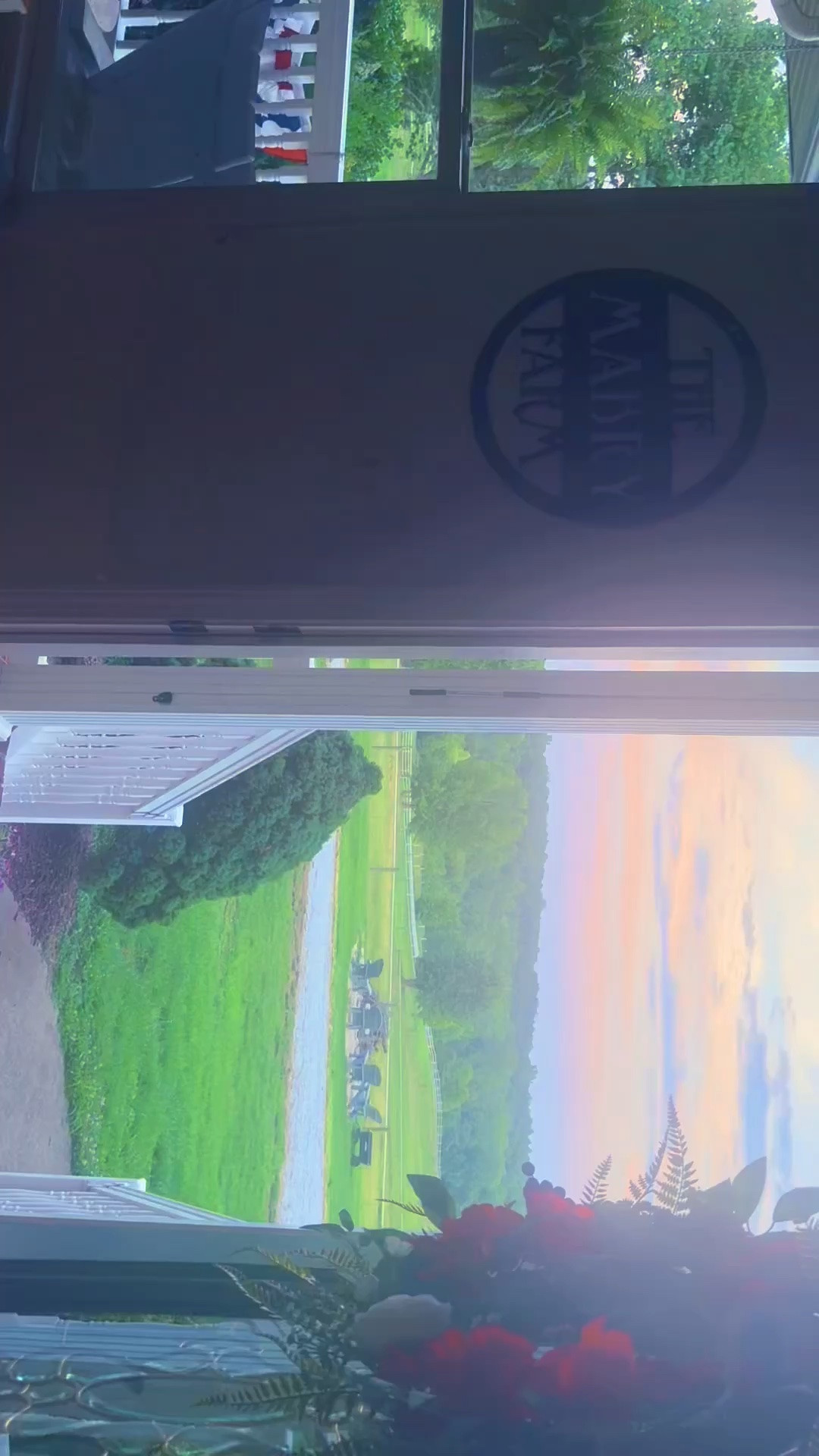 And sunset hour 🌅 looking out our front porch 🌾 is just unmatched, y’all! 🫶🏽 I will never (!!) get over this view!! 🌿