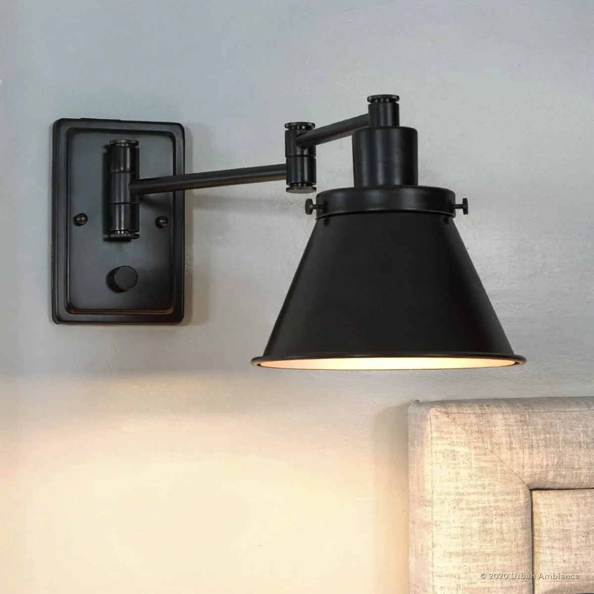 UHP3311 Traditional Wall Light, 9.625"H x 8.25"W, Midnight Black Finish, Pawtucket Collection | Urban Ambiance, Inc.