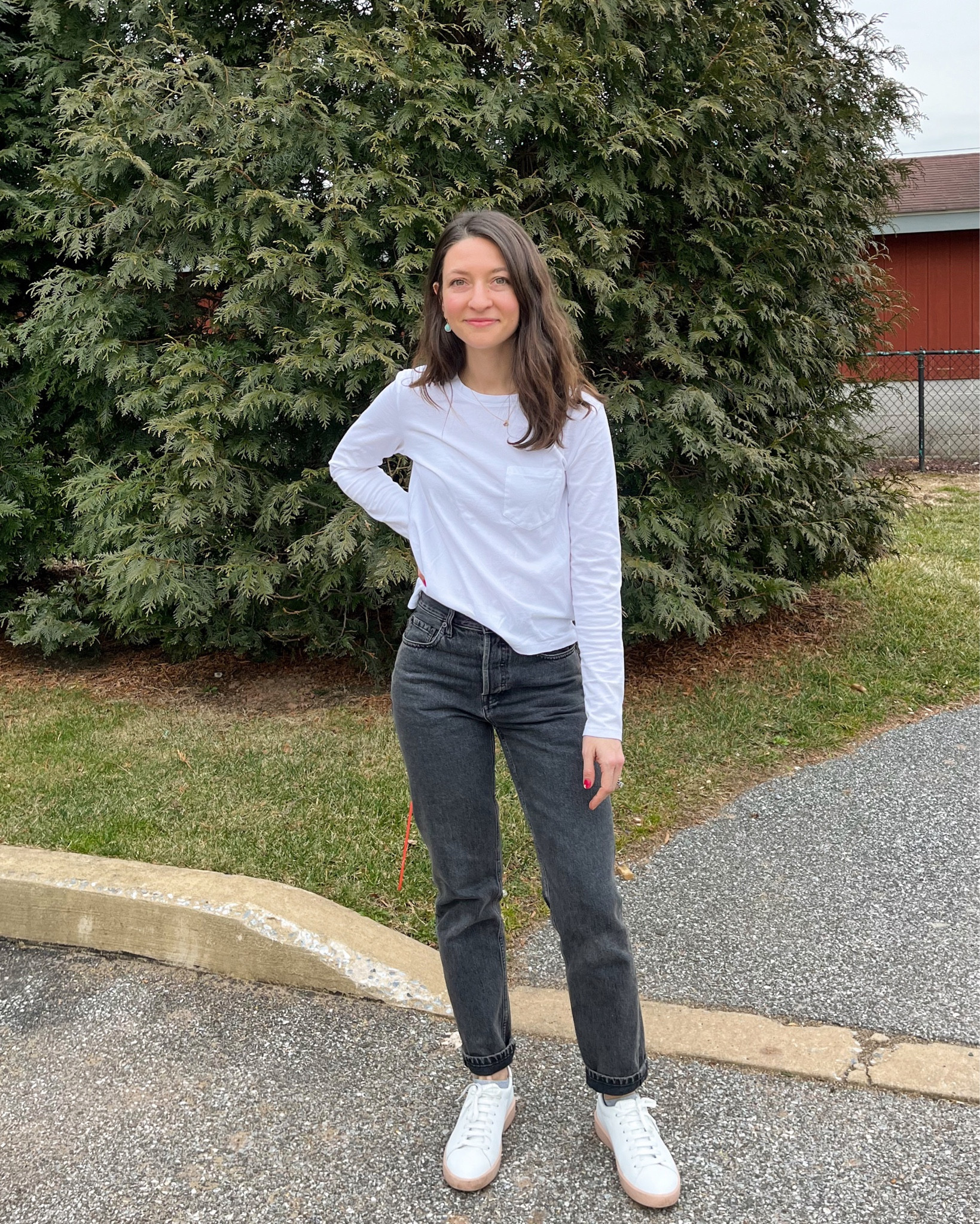 Sometimes keeping it simple elevates a look more than you would think ✨ 

#LTKSeasonal #LTKstyletip #LTKworkwear