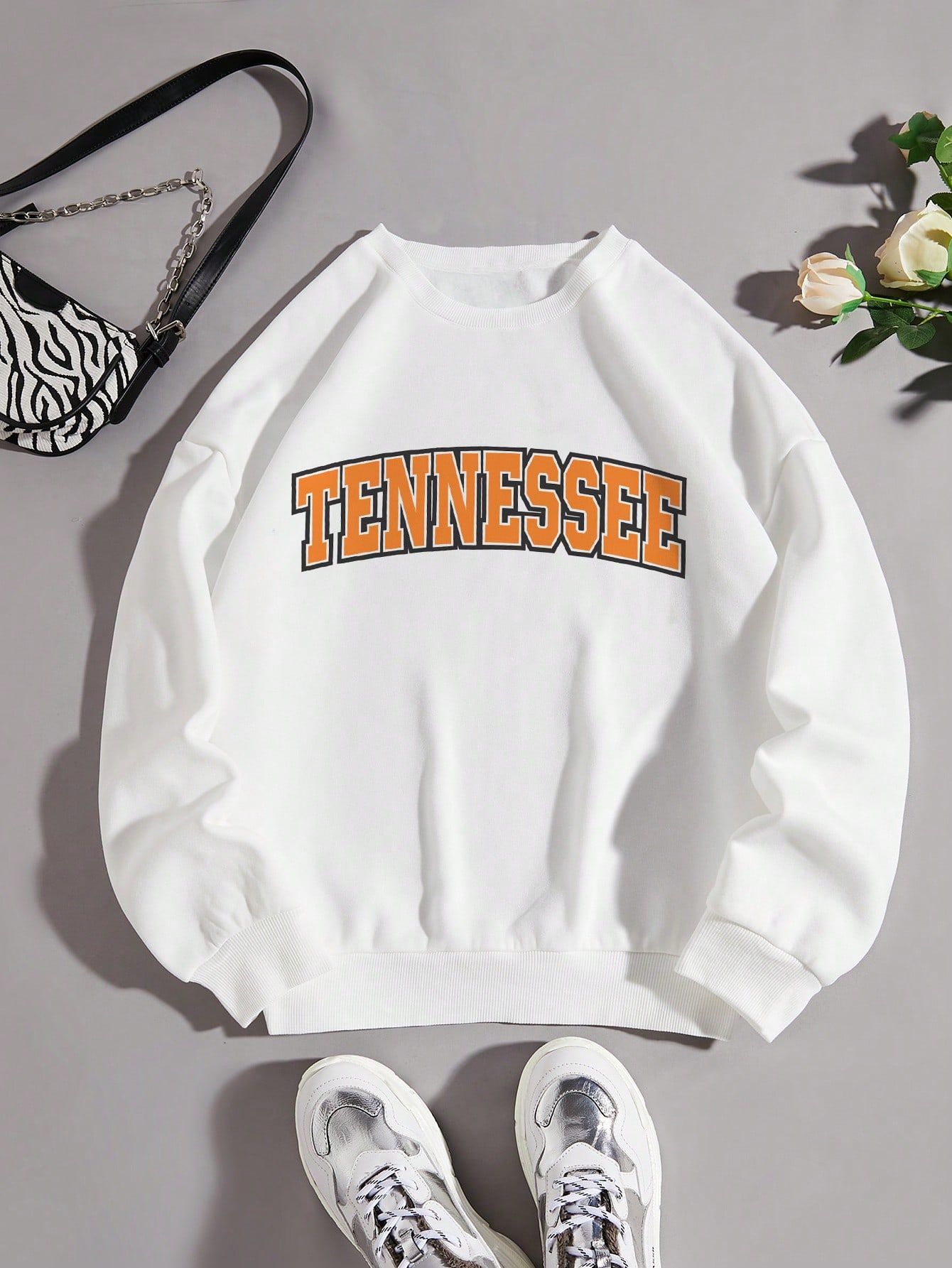Plus Letter Graphic Thermal Lined Sweatshirt | SHEIN