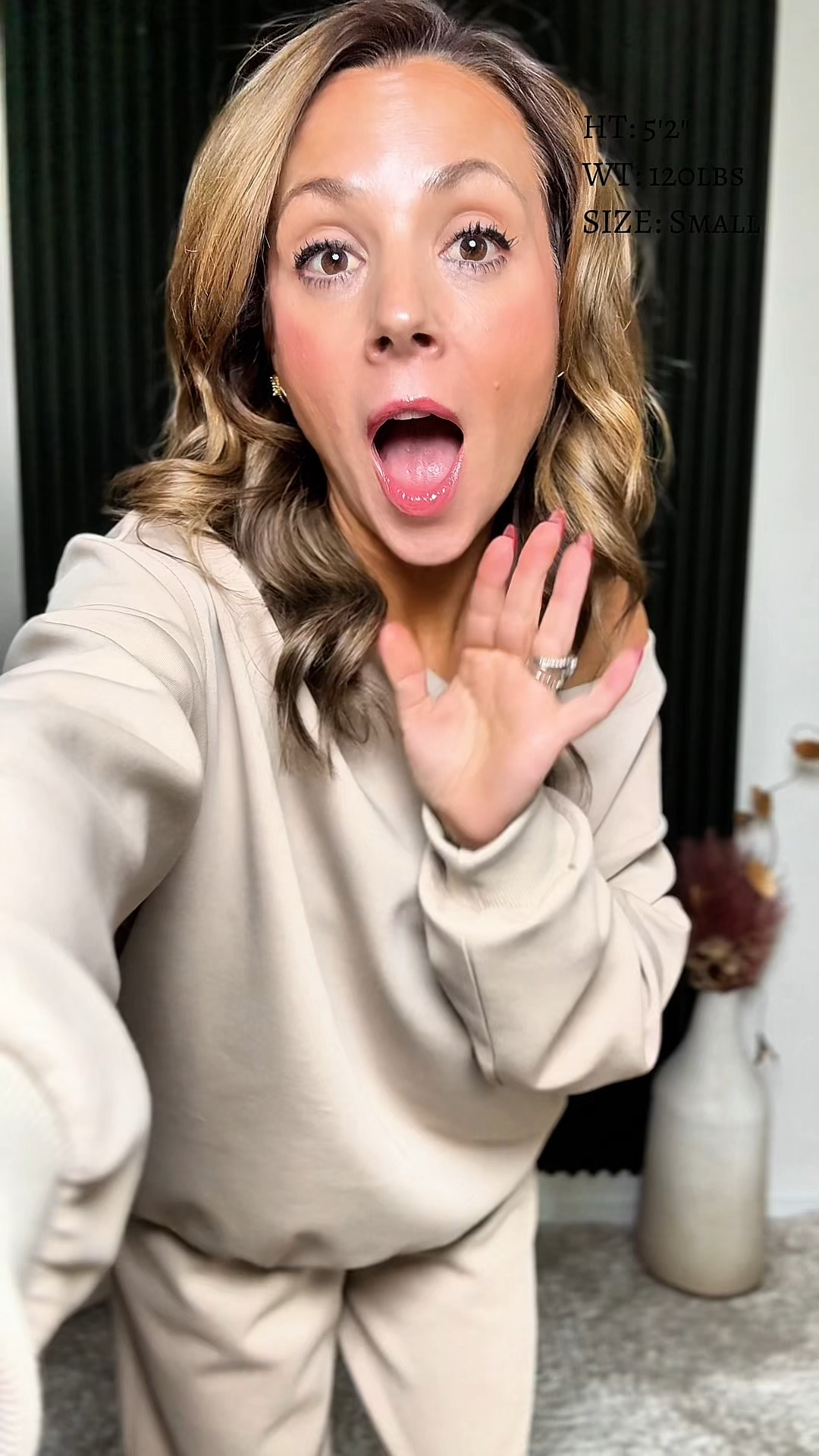 Stop what you’re doing—this might just be the comfiest, chicest outfit you’ll own! 😍 The KatchMe Women’s Leisure Solid Color Co-ord features a sloping shoulder long sleeve top with a scoop neck, paired with wide-leg trousers that have side pockets. Perfect for everyday casual outfits, running errands, or working from home in style.

Made with soft, stretchy fabric (95% polyester + 5% elastane), this two-piece set is designed for loose fit comfort without sacrificing chic style. It’s available in 10 colors, making it easy to mix and match for any casual occasion, whether you’re grabbing coffee or just lounging at home.

Perfect for women 40+ looking for effortless style, comfort, and versatility in their wardrobe. Don’t wait—grab yours before your favorite color sells out! ✨💖  

#CozyChic
#CasualStyle
#TwoPieceSet
#WideLegTrousers
#SlopingShoulderTop
#ComfyStyle
#EffortlessStyle
#WomenFashion
#KatchMeStyle
#EverydayChic