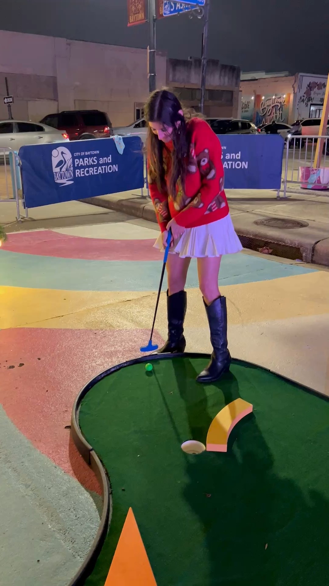 Ootd: bear 🐻 Christmas 🎄 sweater ♥️

#LTKHoliday #LTKootd #LTKSeasonal