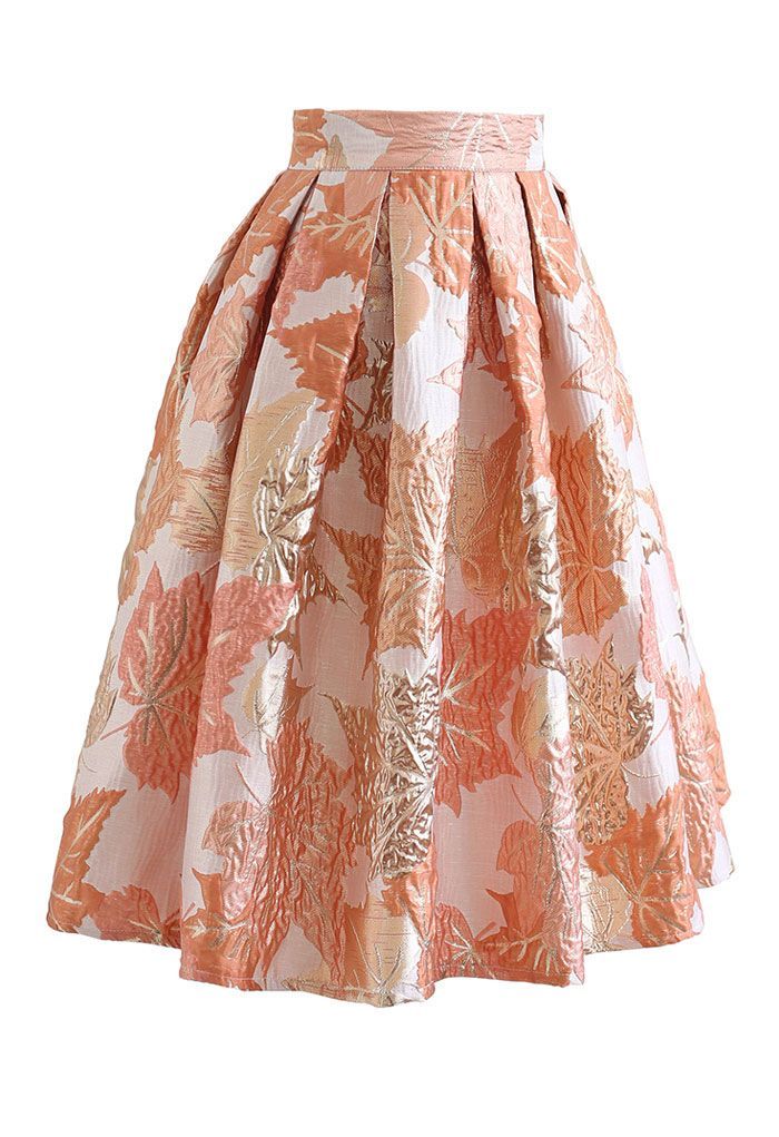 Maple Leaf Embossed Jacquard Pleated Skirt | Chicwish