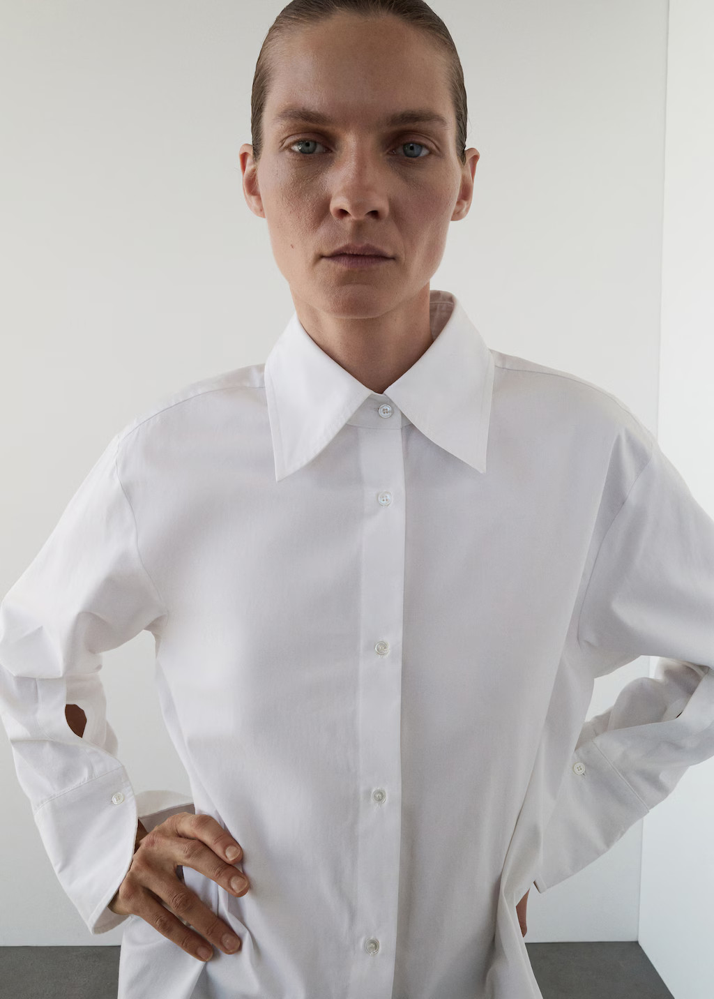 Oversized shirt with crossed back - Women | MANGO United Kingdom | Mango EU