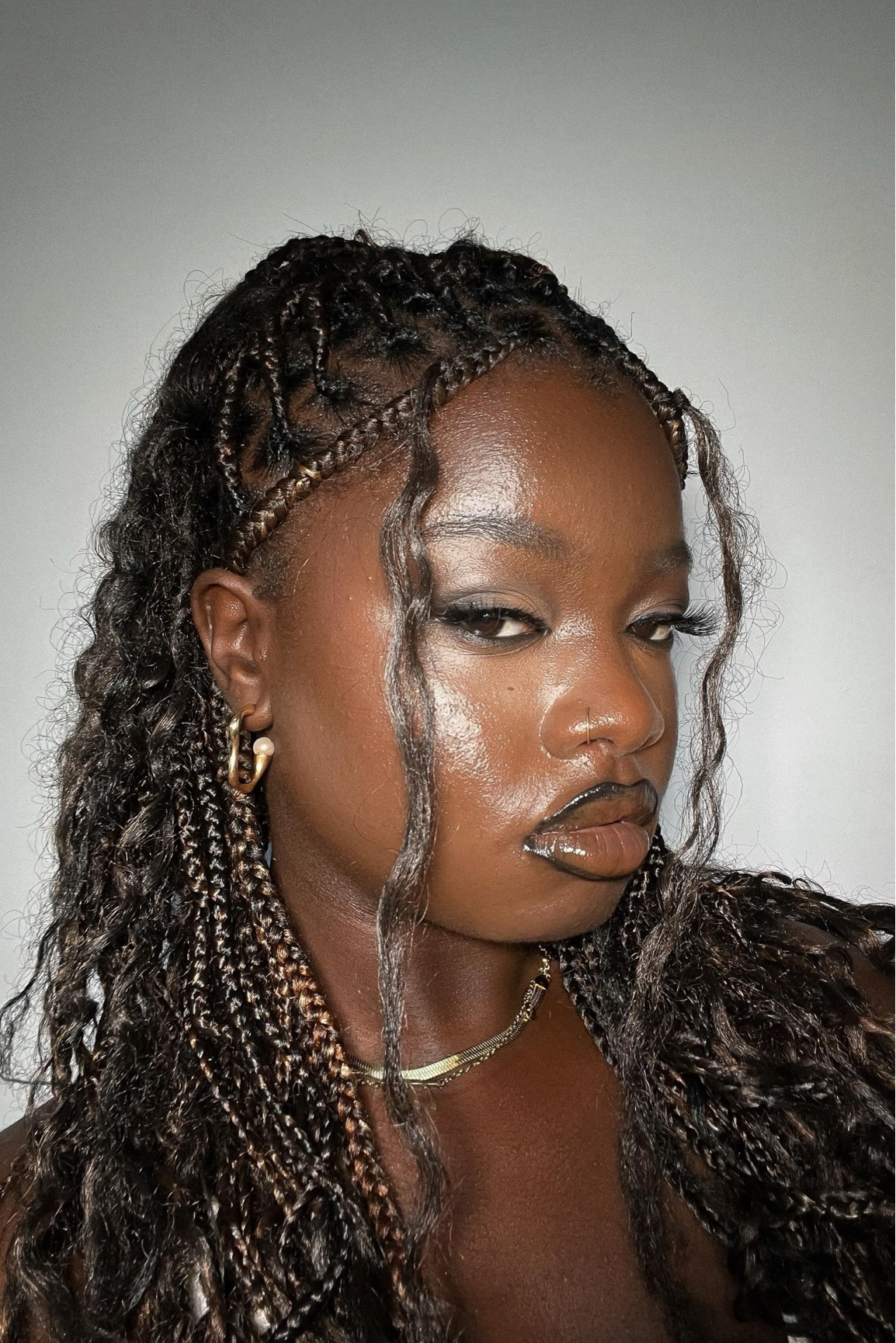 recreate this Pinterest inspired look with me using a full face of @kashbeauty 🖤✨

AD

#makeupreels #kashbeauty #makeup #makeuptutorial #glowymakeup #fullglammakeup #beauty #explore #pinterestmakeup #pinterestinspired #makeuptrends #blackgirlmakeup #darkskinmakeup #makeuplooks