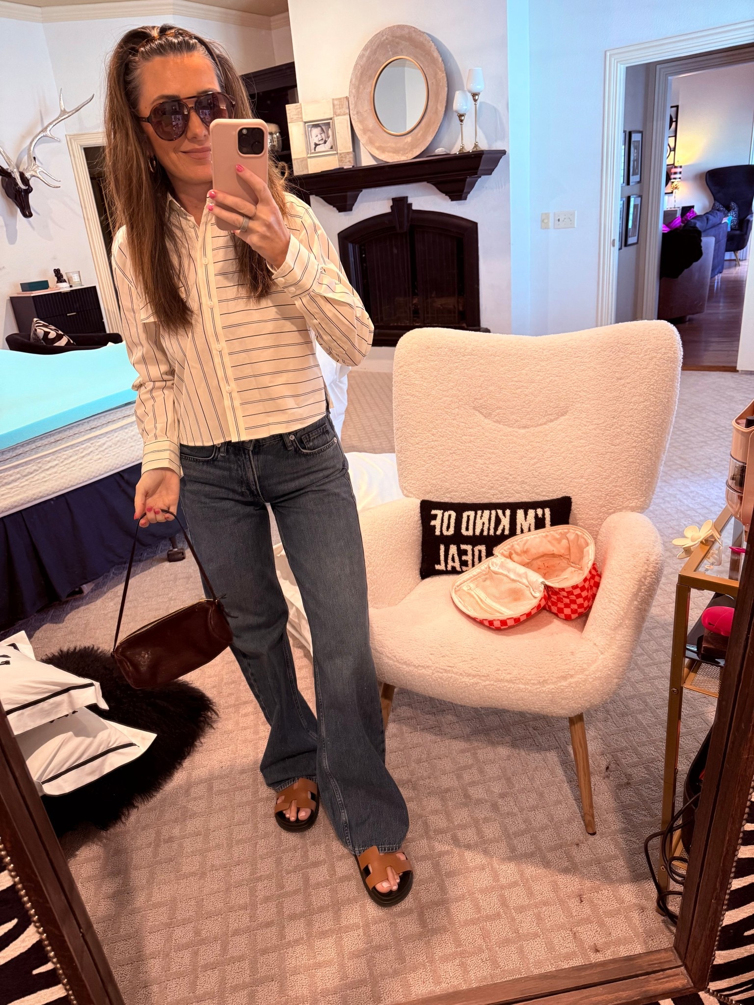 🤍💙🤍💙

Top: extra small
Jeans: 24

Mom outfit
Casual outfit
Rag and bone
Rag & bone
Low rise denim
Preppy outfit


#LTKOver40 #LTKootd #LTKPetite