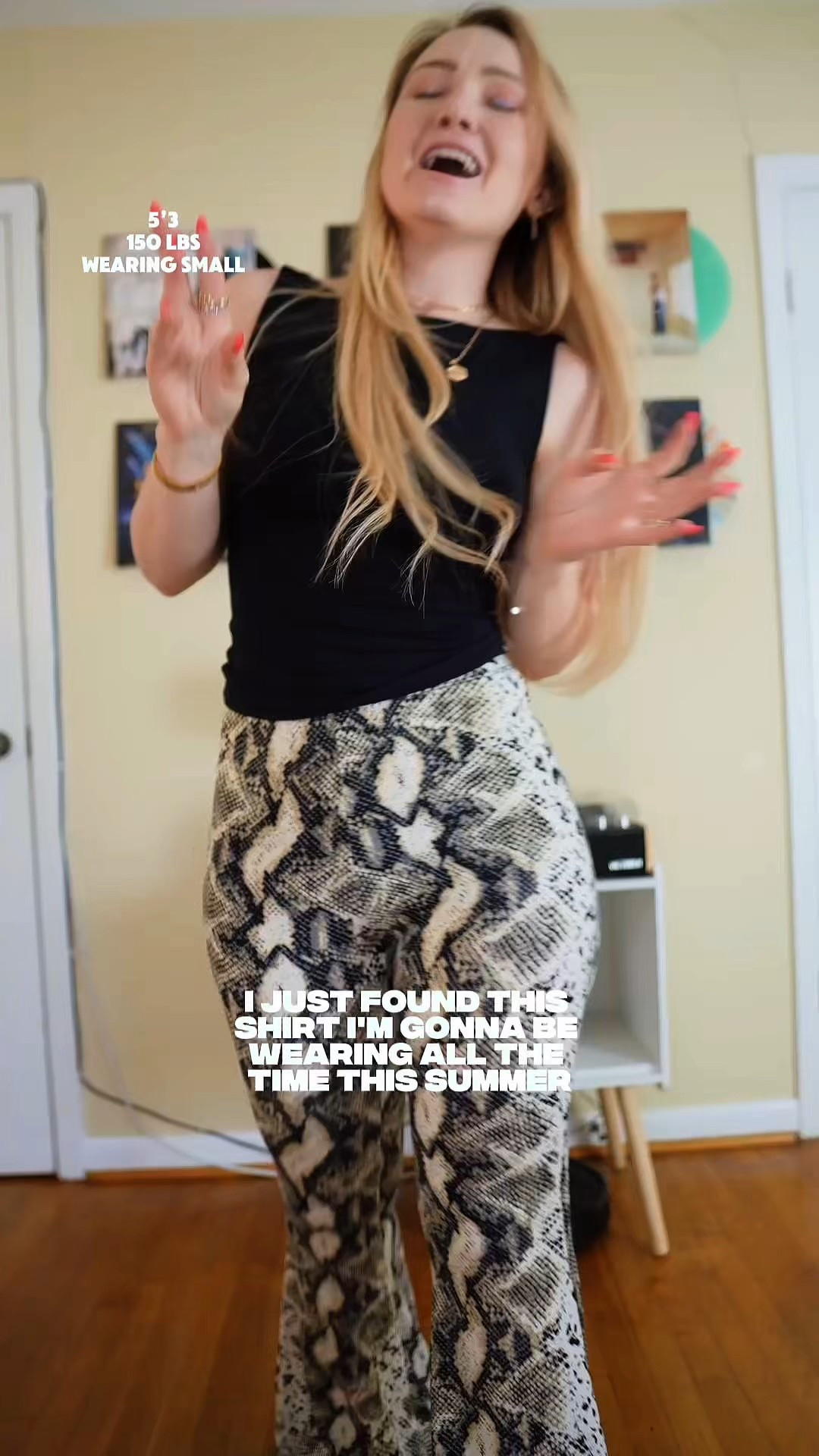 Serving open back energy ✨
This backless top has the perfect amount of compression, keeps everything smooth, and still feels comfortable all day.

#backlesstop #sleekstyle #compressionwear #outfitinspo #fashiontok

#LTKPetite #LTKgrwm #LTKootd