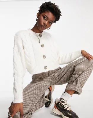 Noisy May cable knit cropped cardigan in cream | ASOS (Global)