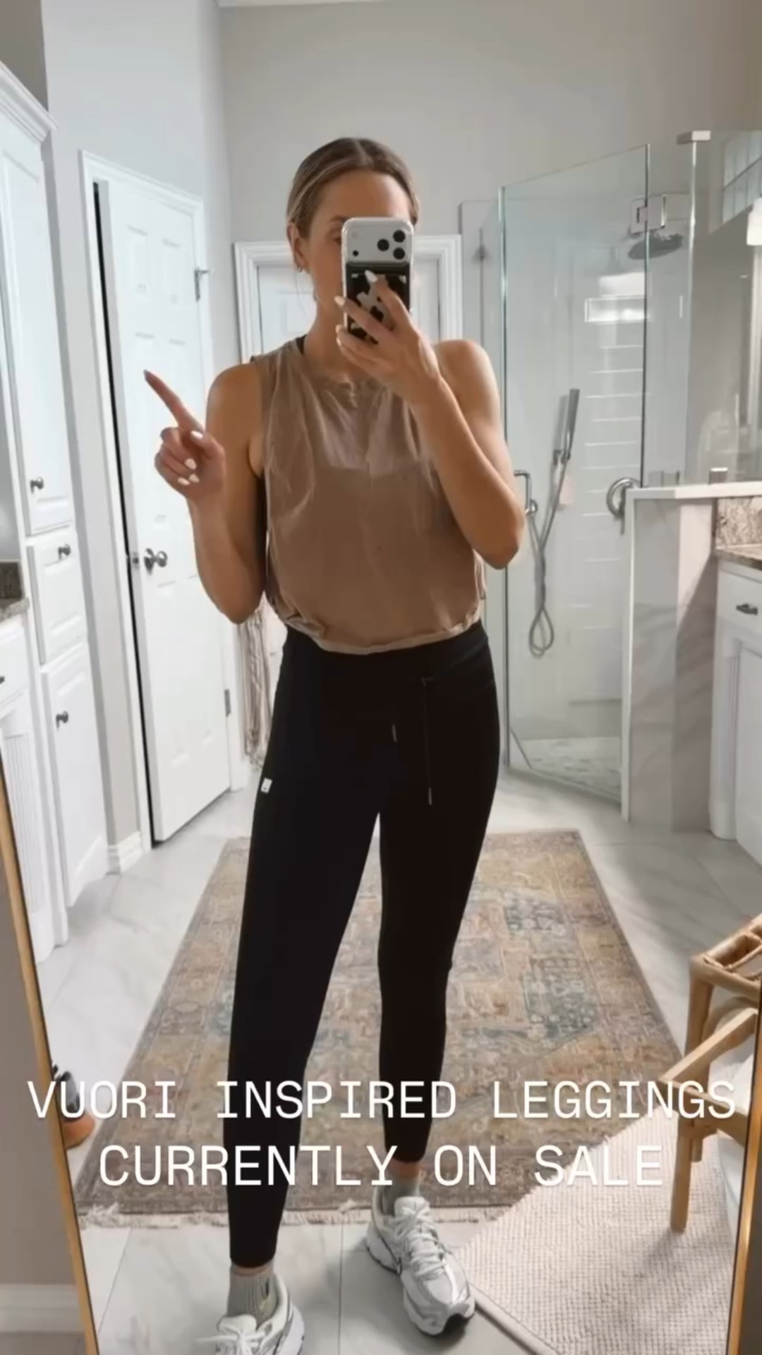 CURRENTLY ON SALE VUORI INSPIRED LEGGINGS