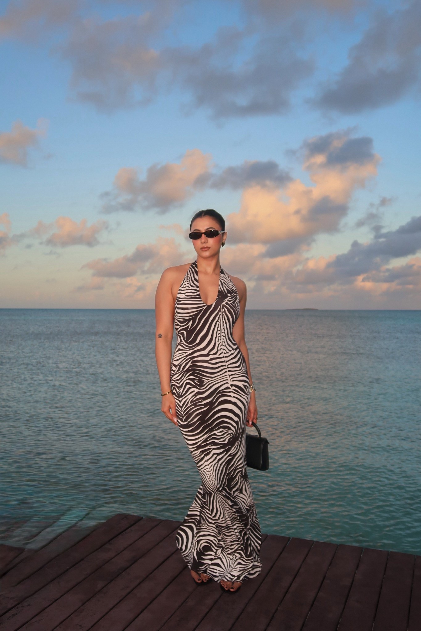 Zebra dress

#LTKcanada