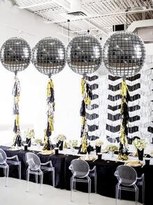 6pcs Plaid Pattern Balloon
   SKU: sh2204111125561420      
          (176 Reviews)
            U... | SHEIN