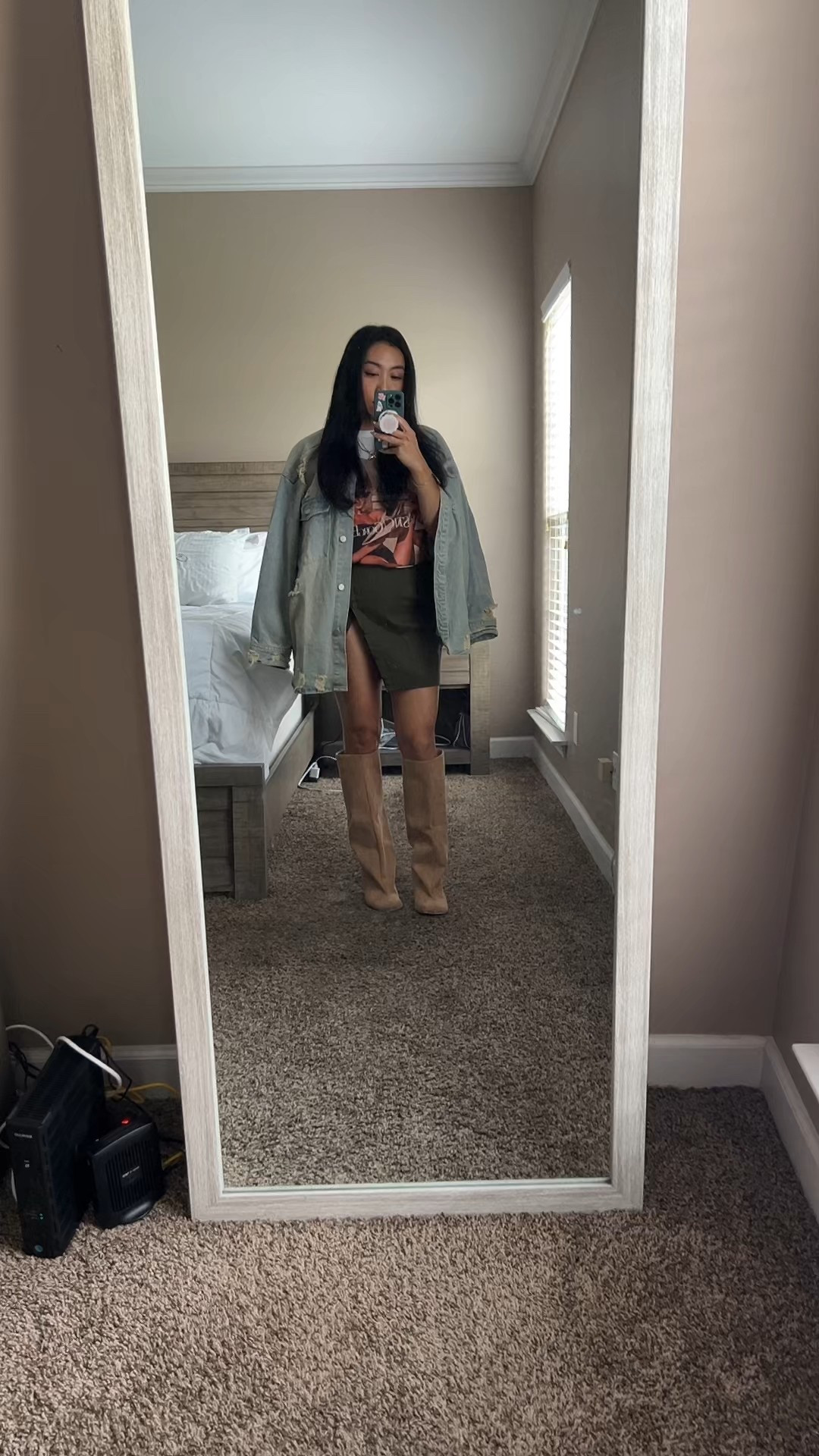 These boots are so comfy!

#LTKOver40 #LTKootd #LTKmomlife
