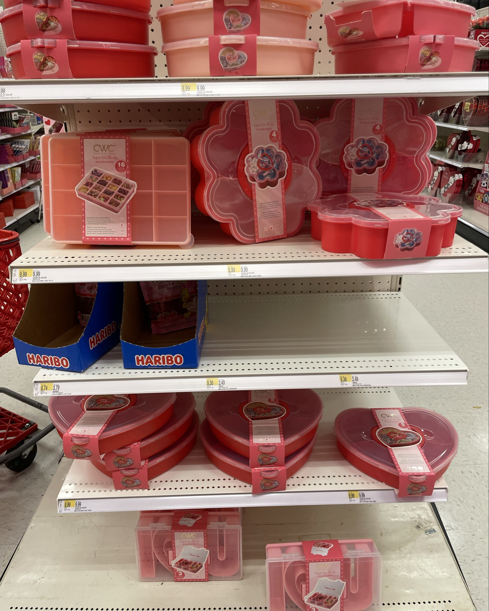 Valentine’s Day snack boxes! 

#LTKMostLoved #LTKSeasonal #LTKGiftGuide