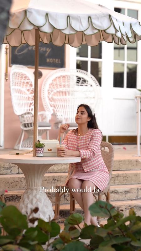 Wear this chic pink gingham set to achieve that classy look for spring events!

#outfitidea #petitefashion #springclothes #summerlook

#LTKU #LTKstyletip #LTKSeasonal