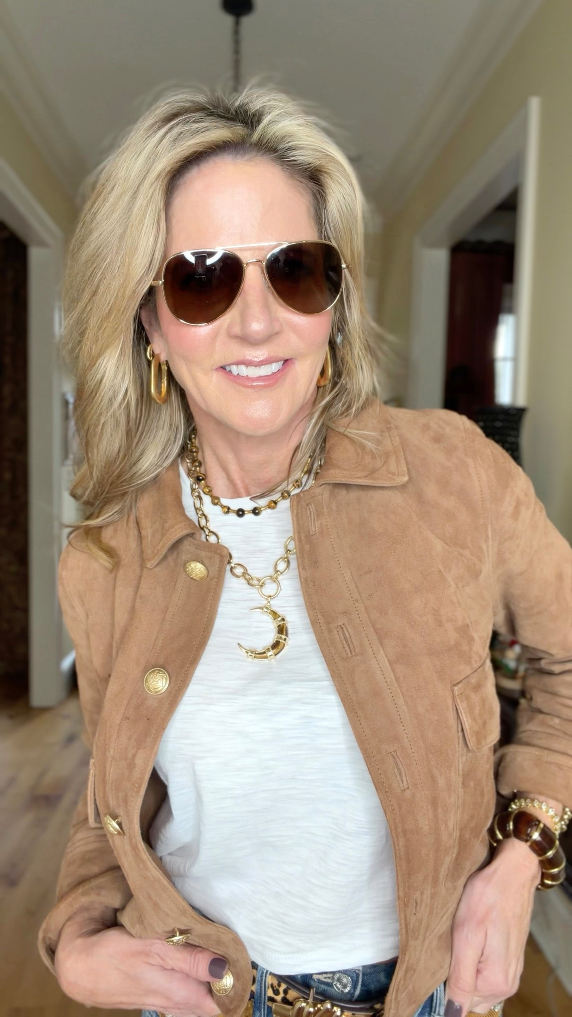 New sunnies! I love a gold frame that accents your gold jewelry. And I’m always drawn to aviators.

#LTKootd #LTKOver40