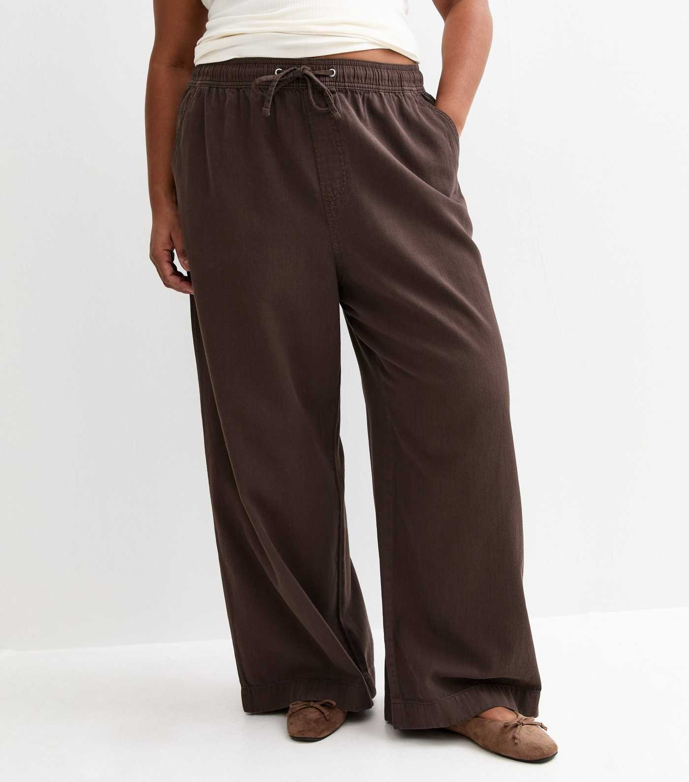 Curves Dark Brown Cotton Twill Wide Leg Trousers | New Look | New Look (UK)