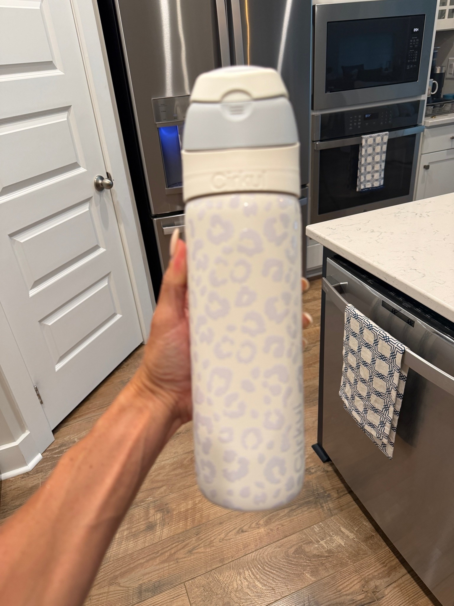 These personalized hydration system water bottles are on sale for under $15!

Innovative bottle and cartridge system for delicious, fun, personalized hydration.

Lid designed to support Cirkul Sip flavor cartridges.

Adds refreshing flavors to your water.
Extended Cold Retention.

Double-wall vacuum insulation for prolonged ice retention in chilled drinks.

26oz BPA-free stainless steel bottle construction.

Durable, spill-resistant lid with reusable inner straw featuring StrawSip technology.

Flip lid opens by simply clicking a back button.

#LTKActive #LTKfitnessgoals #LTKdayinmylife