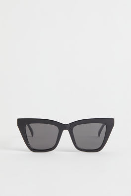 Polarised sunglasses | H&M (UK, MY, IN, SG, PH, TW, HK)