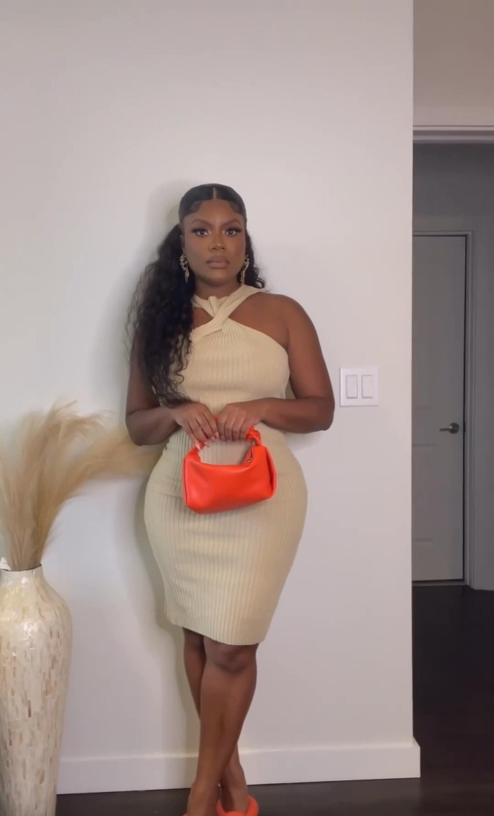 This sweater dress is perfect for fall 

#LTKstyletip #LTKSeasonal #LTKunder50