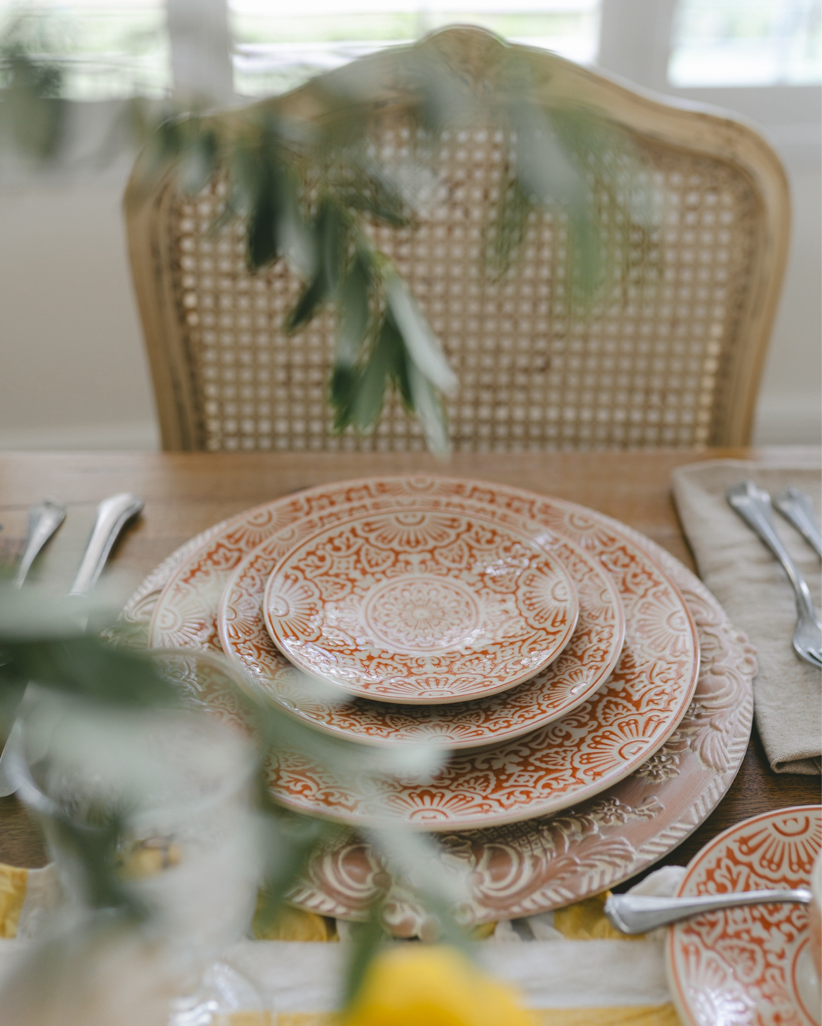Just got these beautiful plates! I love that the designer named them "Habana." Looking at them, they totally capture the essence of Havana! The designs remind me of the ironwork all over Old Havana and make me think of the city's amazing colonial architecture. What do you think? 

#Havana #Cuba #Design #HomeDecor
#tablescape #tabledesign
#potterybarn
#potterybarnplates
#heartandhands
#threshold

#LTKHome