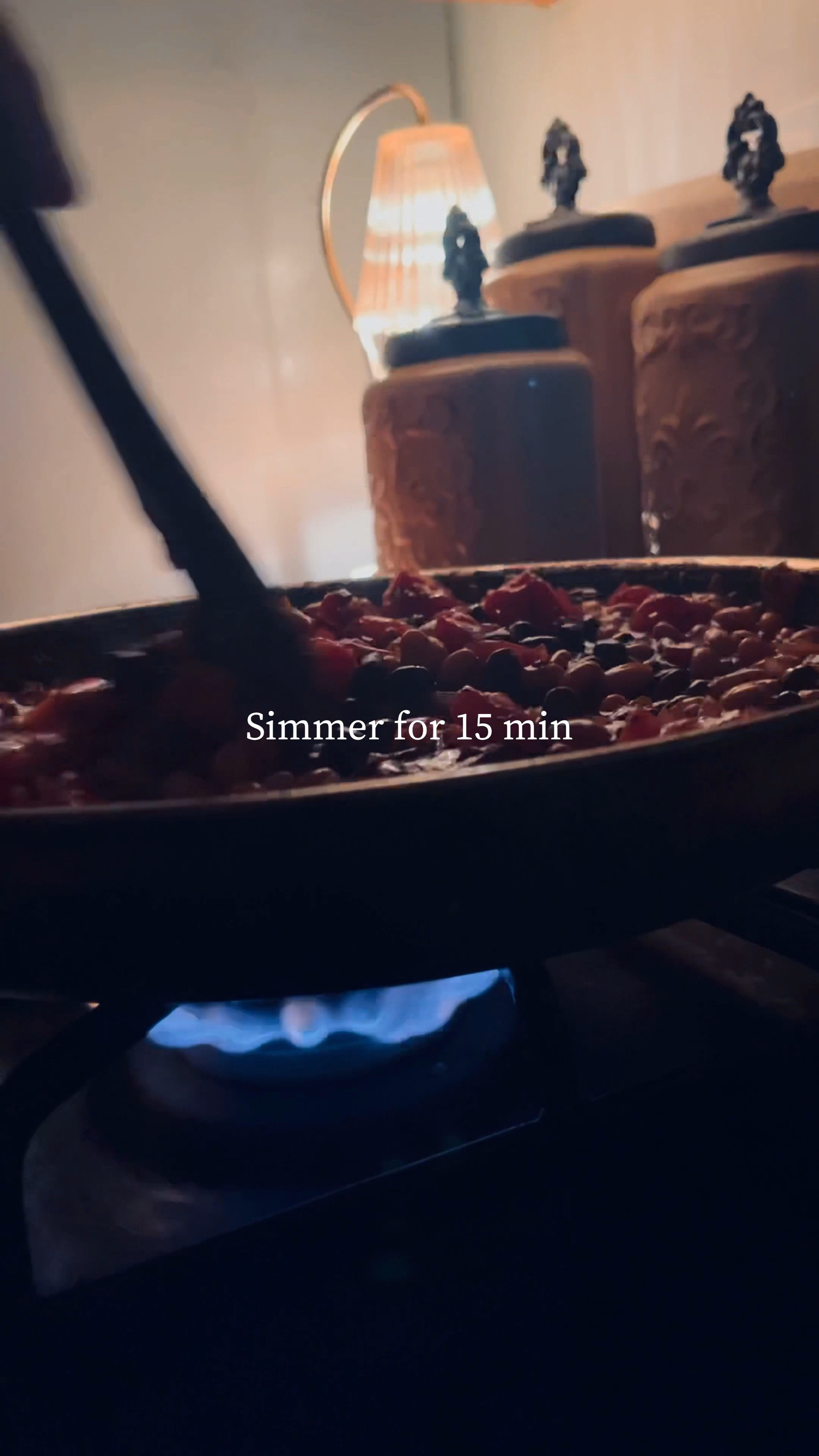 Added this vegetarian chili to the rotation 😍

#LTKVideo #LTKfamily #LTKhome