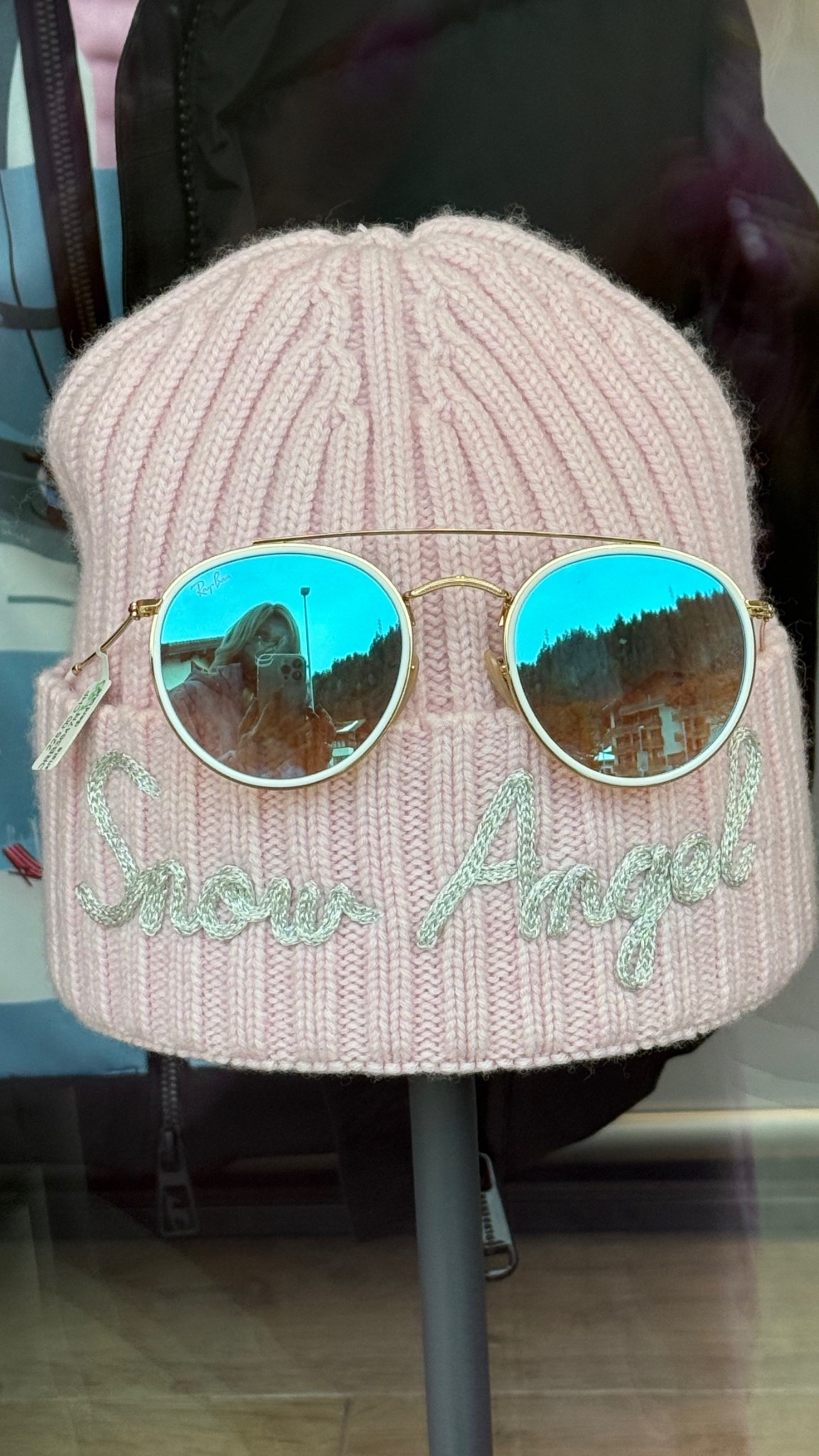 Pink snow angel hat, perfect to add a little sparkle to your winter outfit. Hay is by MC2 Saint Barth.

#LTKSeasonal