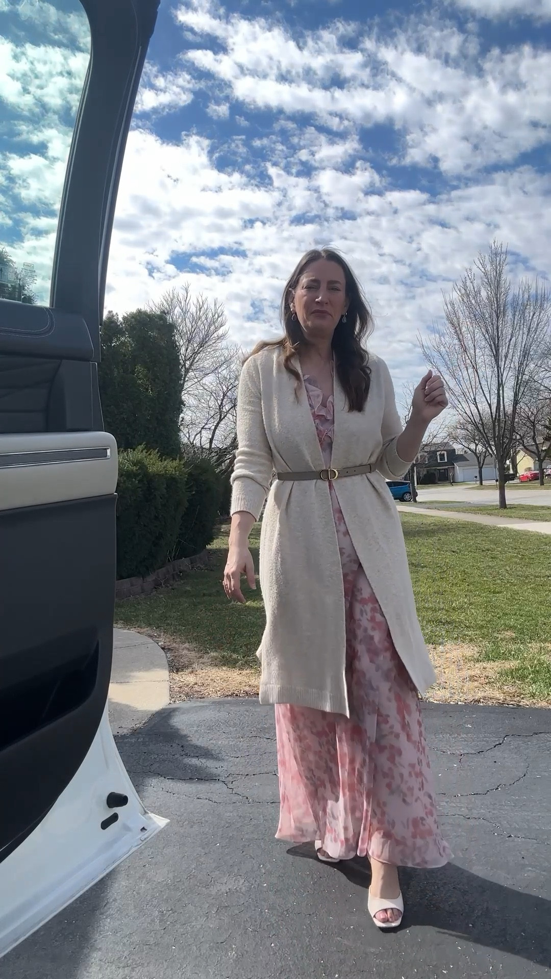 Palm Sunday Dress 🌿

Soft Steve Madden floral dress. Cream Loft cardigan. Jessica Simpson ivory heels. Dior belt. 

#LTKootd #LTKOver40