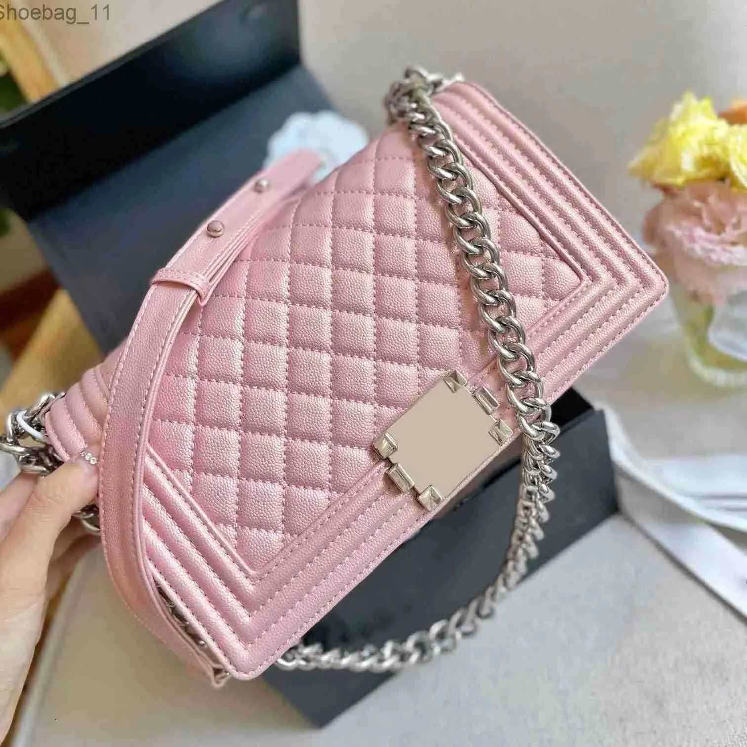 Save Big on Bulk Shoulder Pearl Bag Shoulder Bags 2024 Iridescent Pink Pearl Of Classical Luxury ... | DHGate