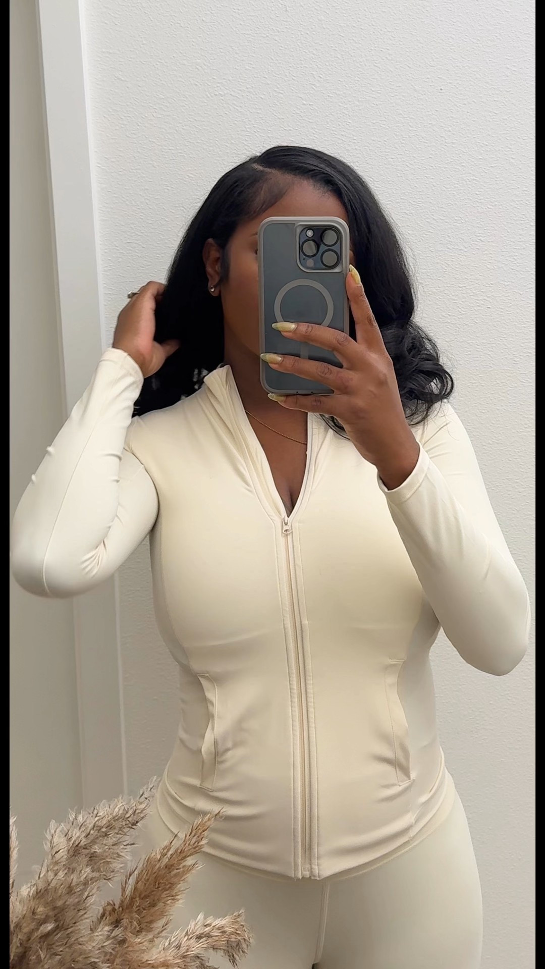 Cream workout set 

#LTKFindsUnder50 #LTKActive