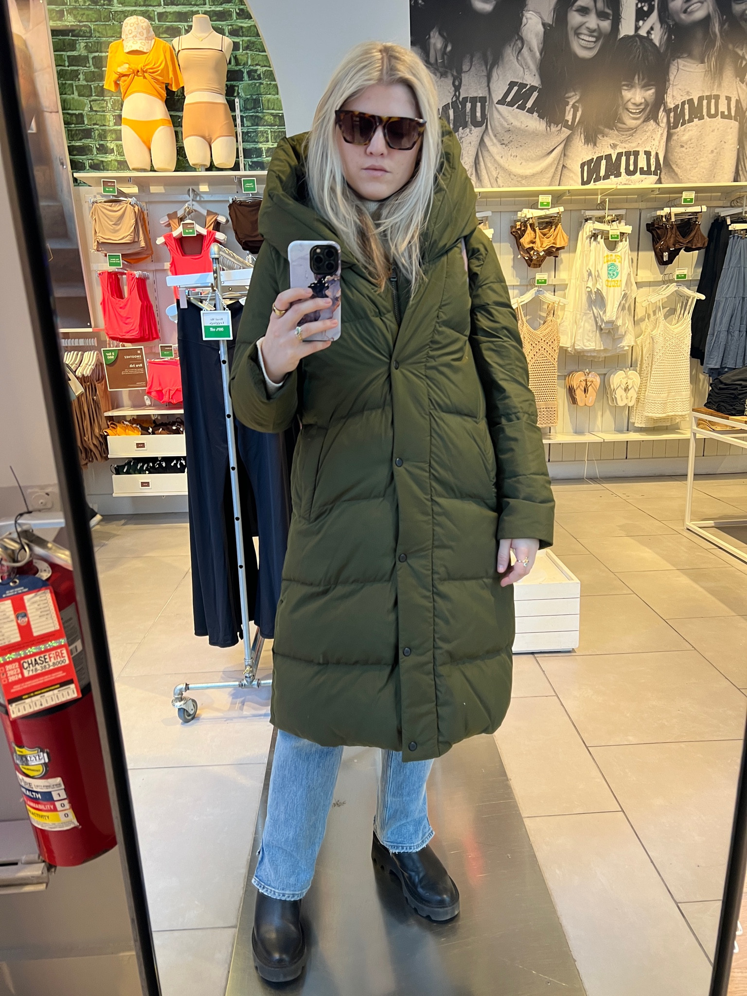 This coat is 32 degree and NYC wind tunnel tested! So warm! 

#LTKsalealert #LTKfindsunder100 #LTKshoecrush