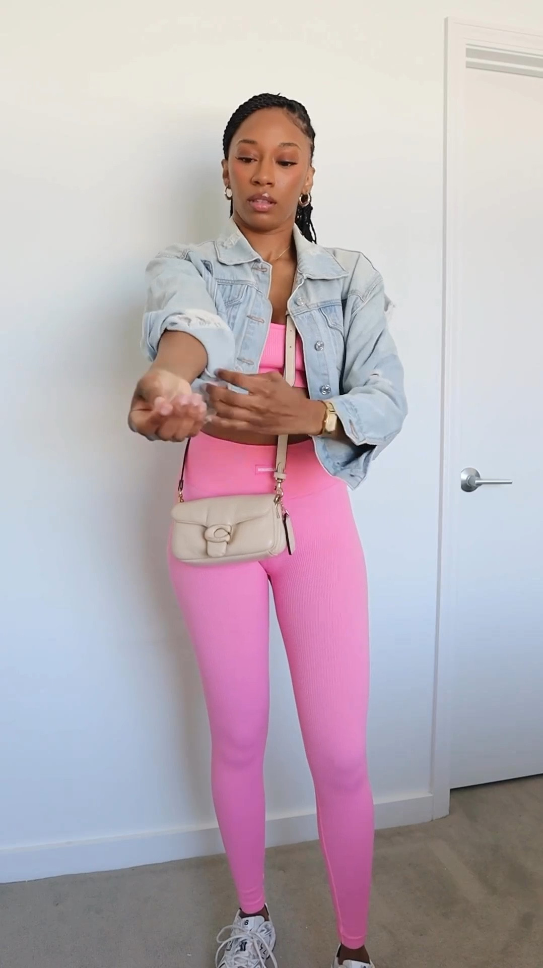 Having the right airport fit is essential! Let’s get ready to go out of town. 

#LTKTravel #LTKFitness #LTKActive