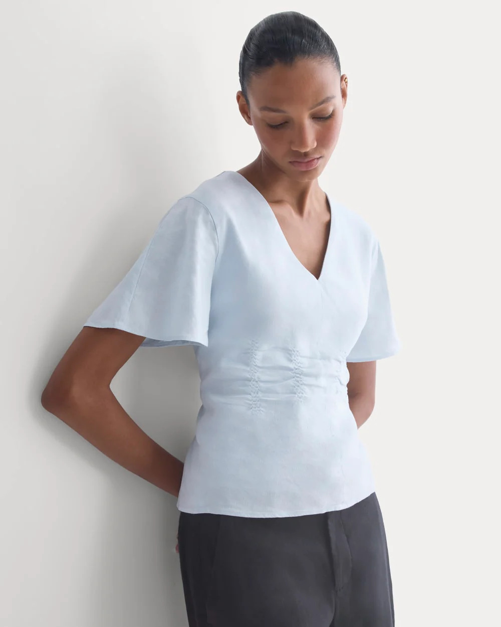 Cinched Top in Stretch Linen | Skywriting | Everlane