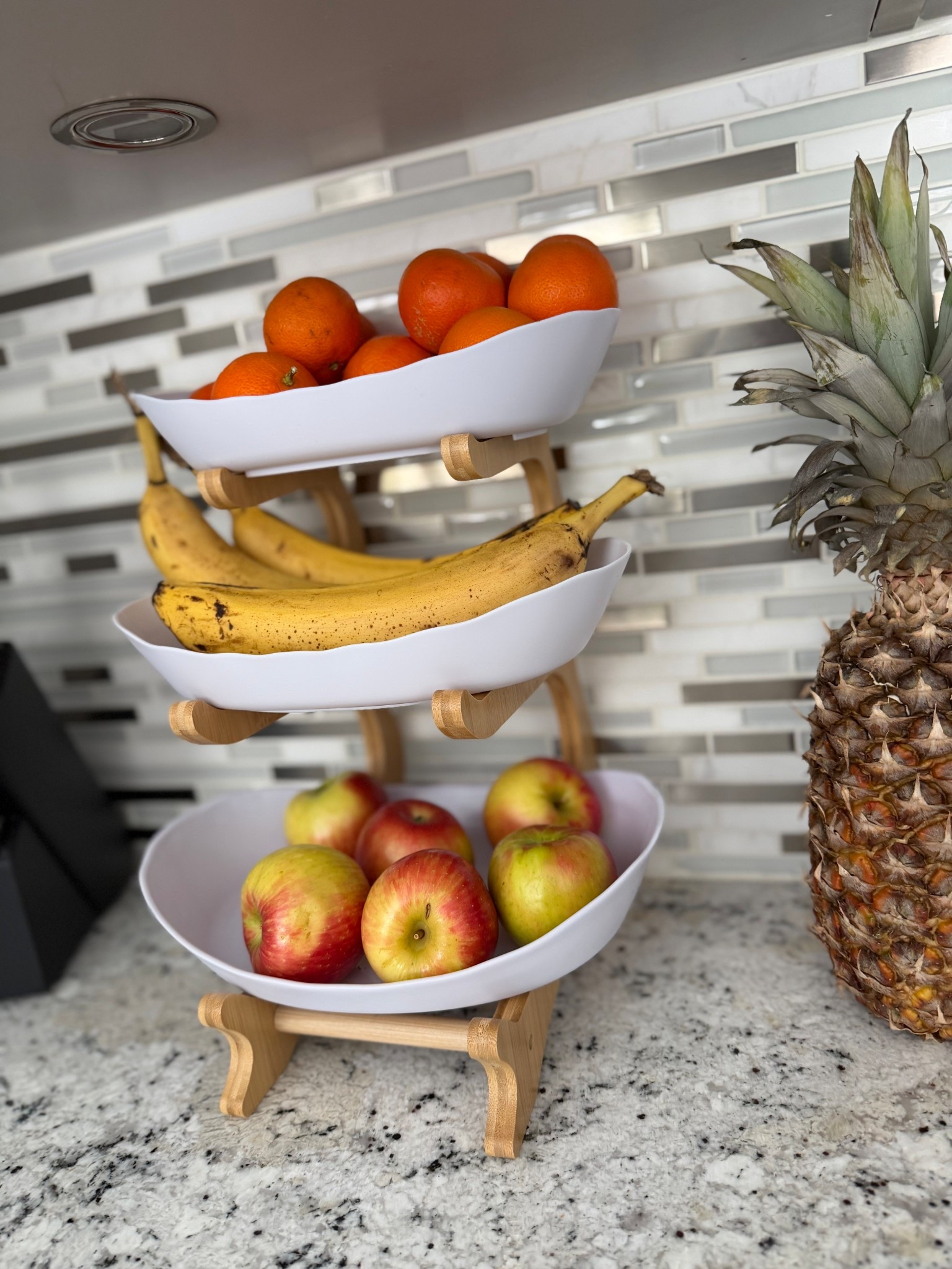 Fruit bowl for kitchen 
Home decor and kitchen favorites 