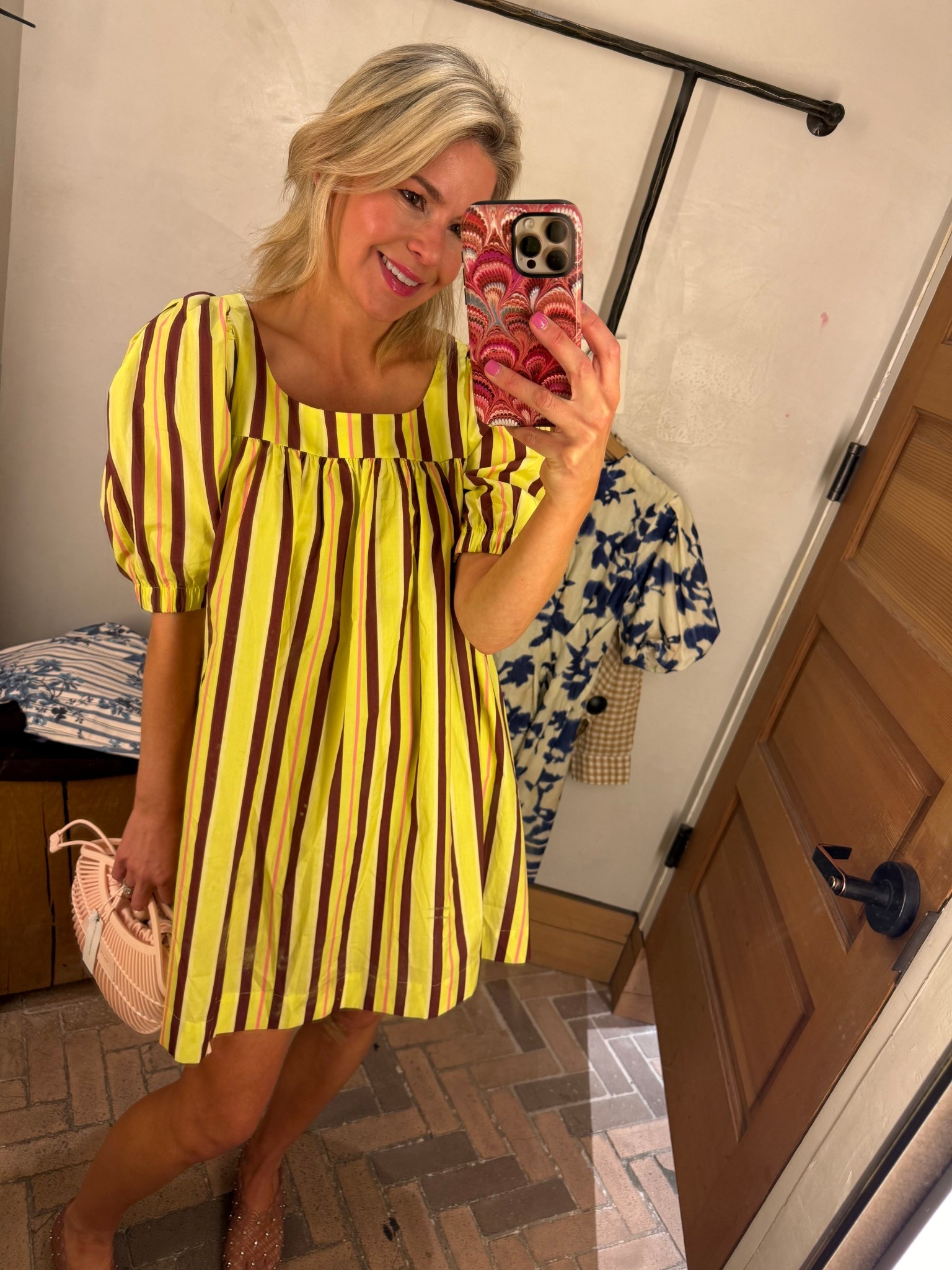 POP OF COLOR dress, yes please ☀️🎾

I sized down one size to an XS. 

This jelly bag comes in multiple colors, love it 💖

#LTKMothersDay #LTKdayinmylife #LTKootd