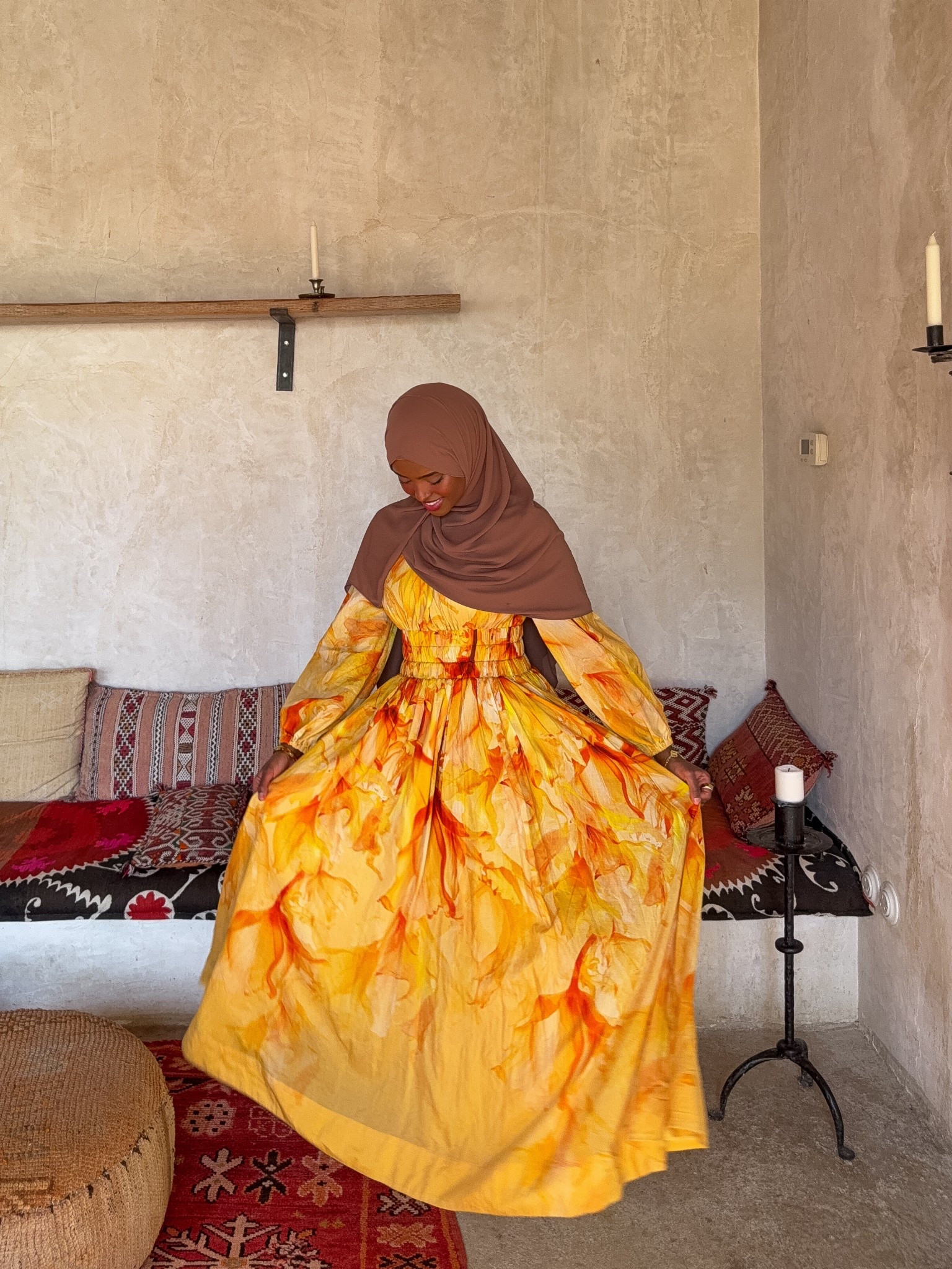 holiday maxi dress 💛

yellow maxi dress, modest fashion, outfit inspo, karen millen