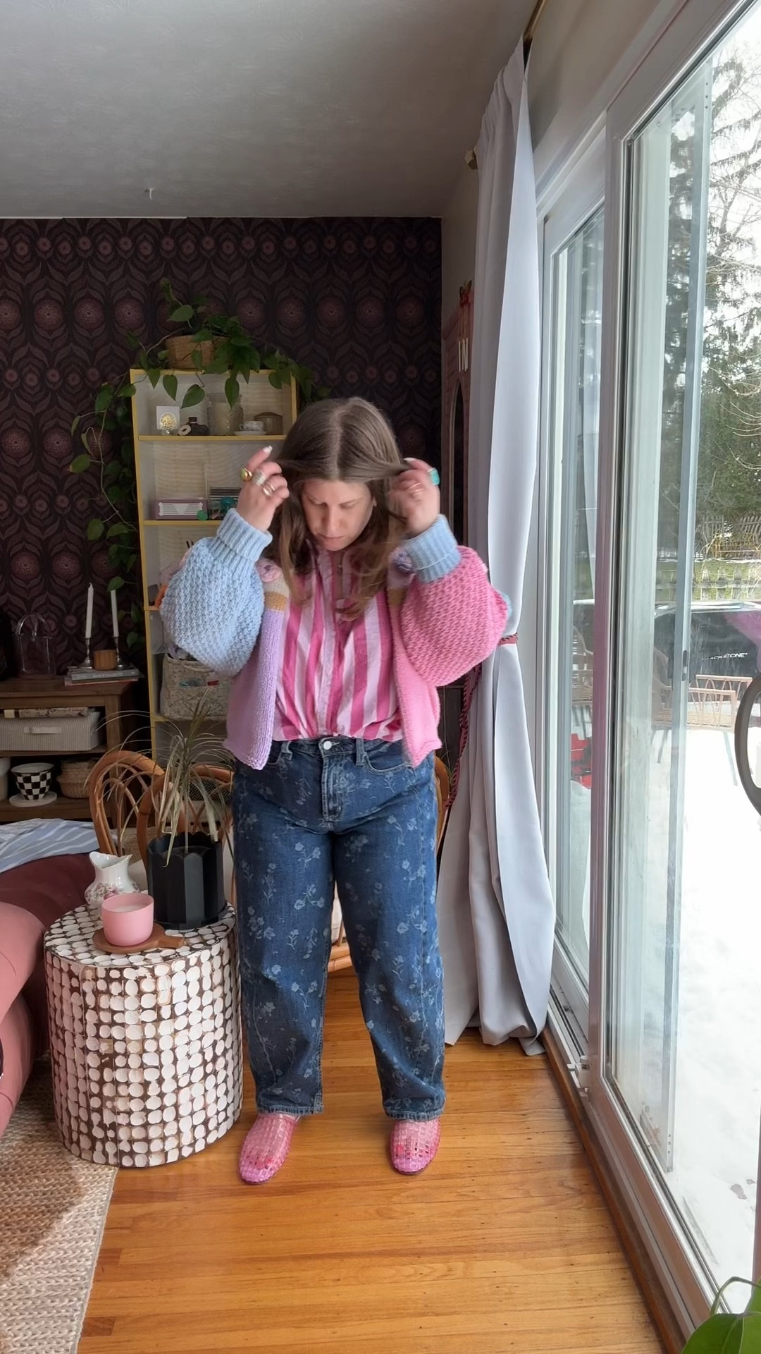 Colorful outfit. Floral barrel jeans



#LTKPetite #LTKgrwm #LTKootd