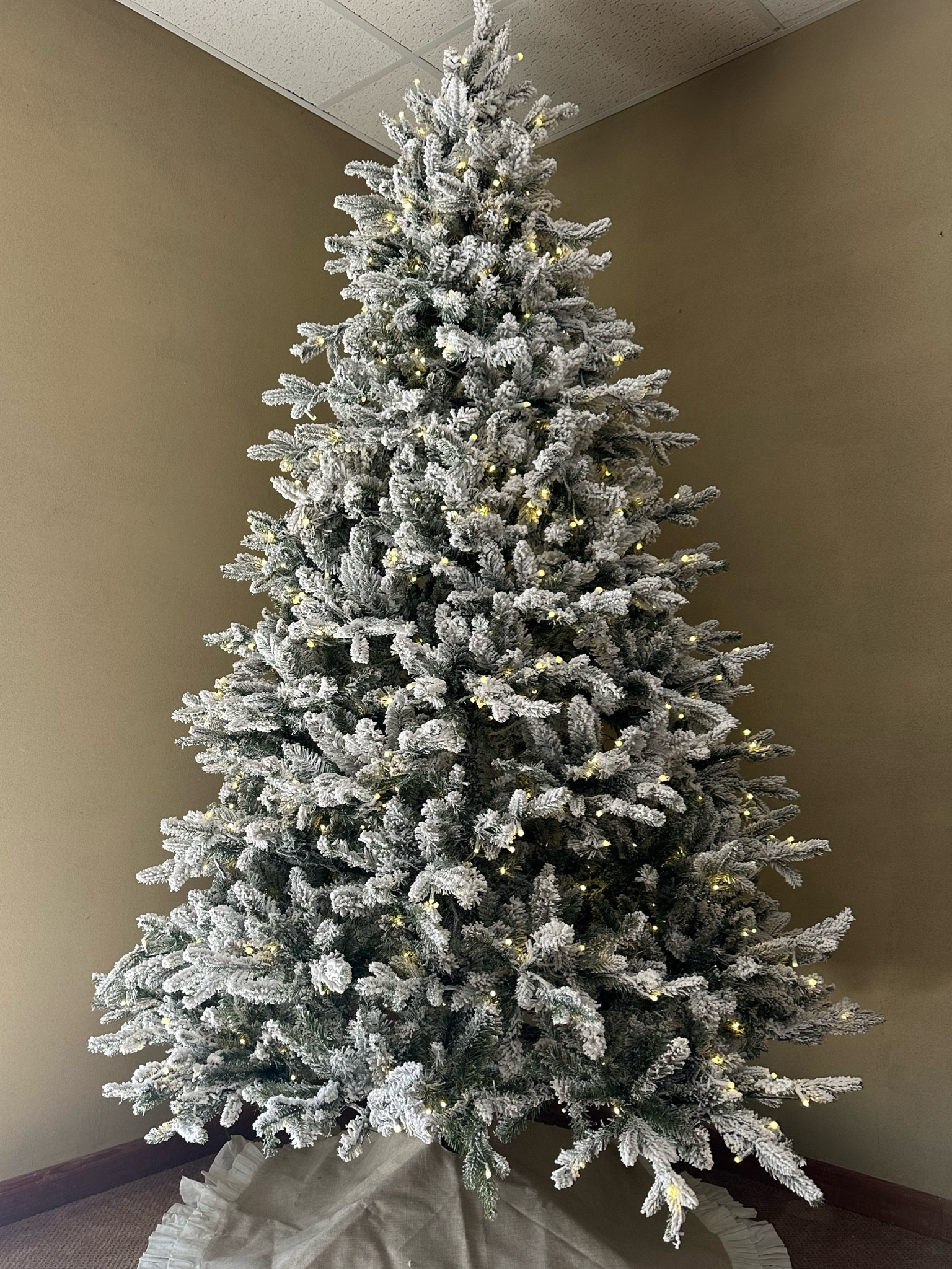 our king of christmas artificial tree ✨🎄 

#LTKHoliday #LTKGiftGuide #LTKSeasonal