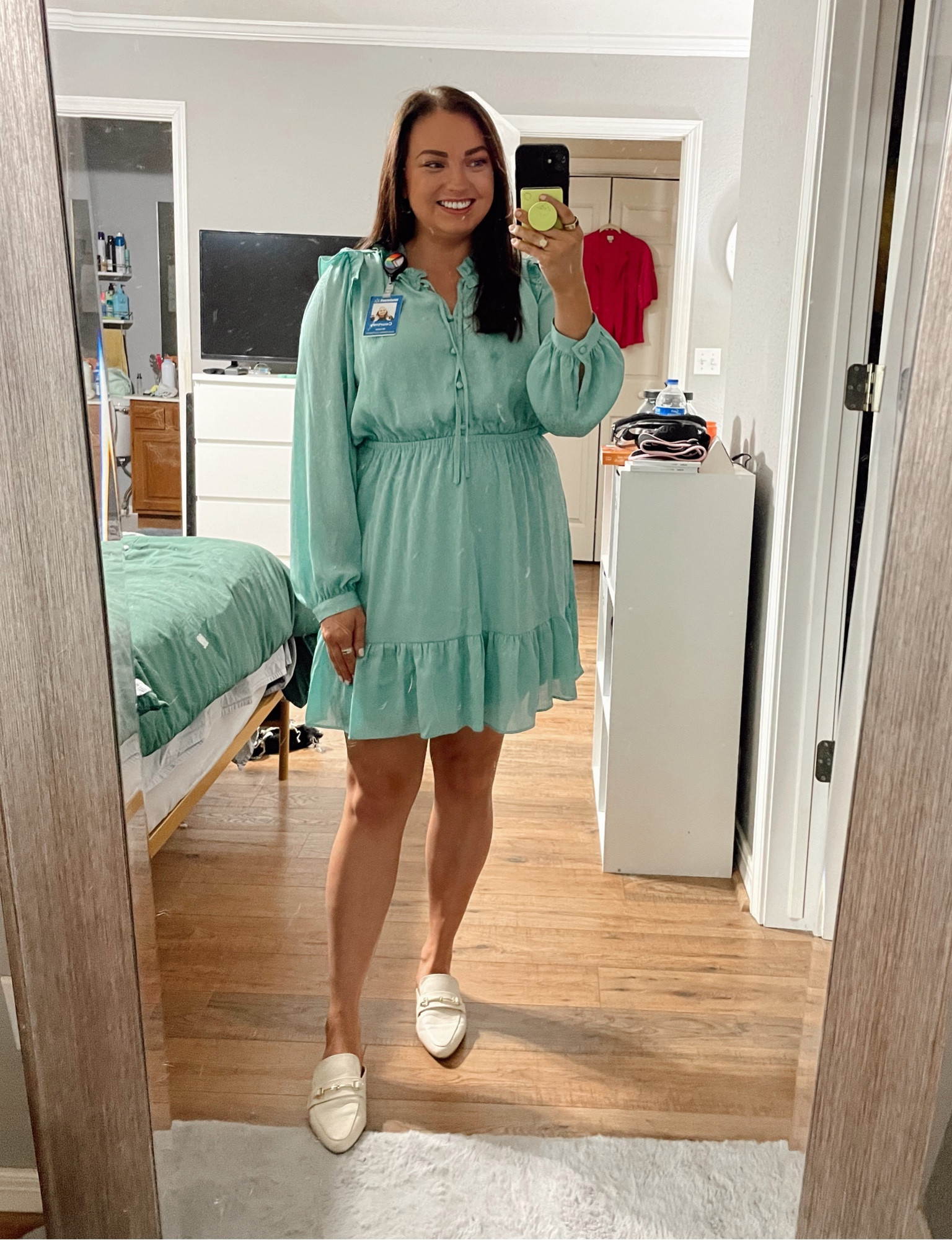 For some reason I couldn’t correct the photo of the dress, but the link will take you to the correct one!! It’s on sale for $33 right now! 🤩