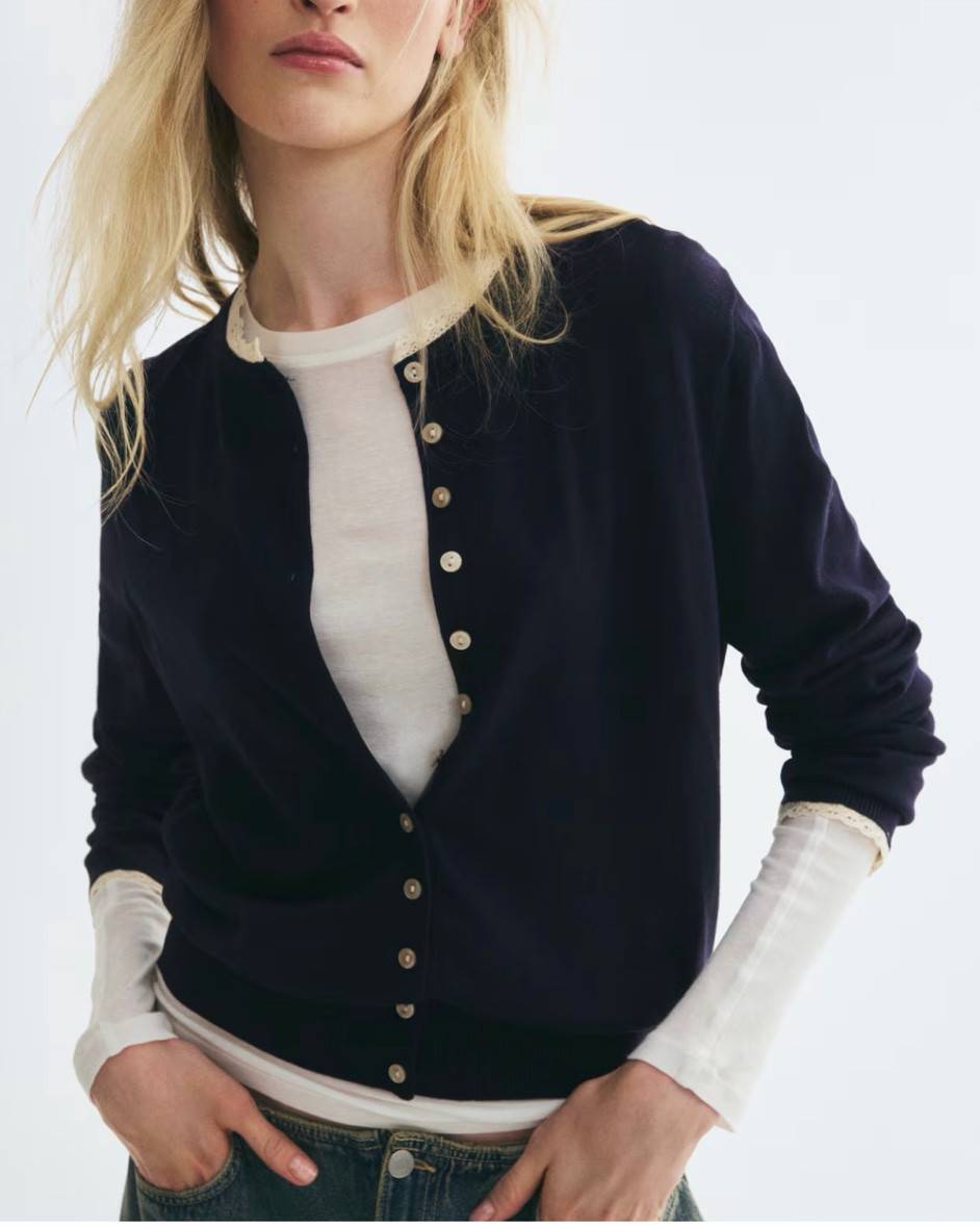 Ruffle detail button up cardigan 
Navy blue cardigan 
Black cardigan 
Gray cardigan

#LTKSeasonal