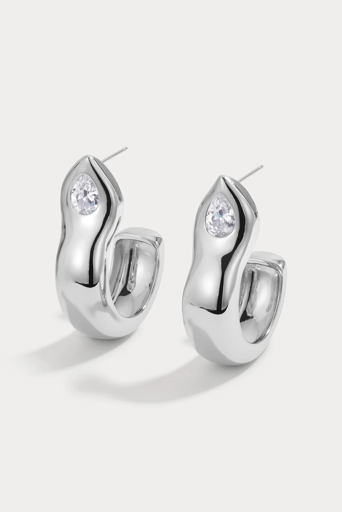 Samira Hoops | Lili Claspe