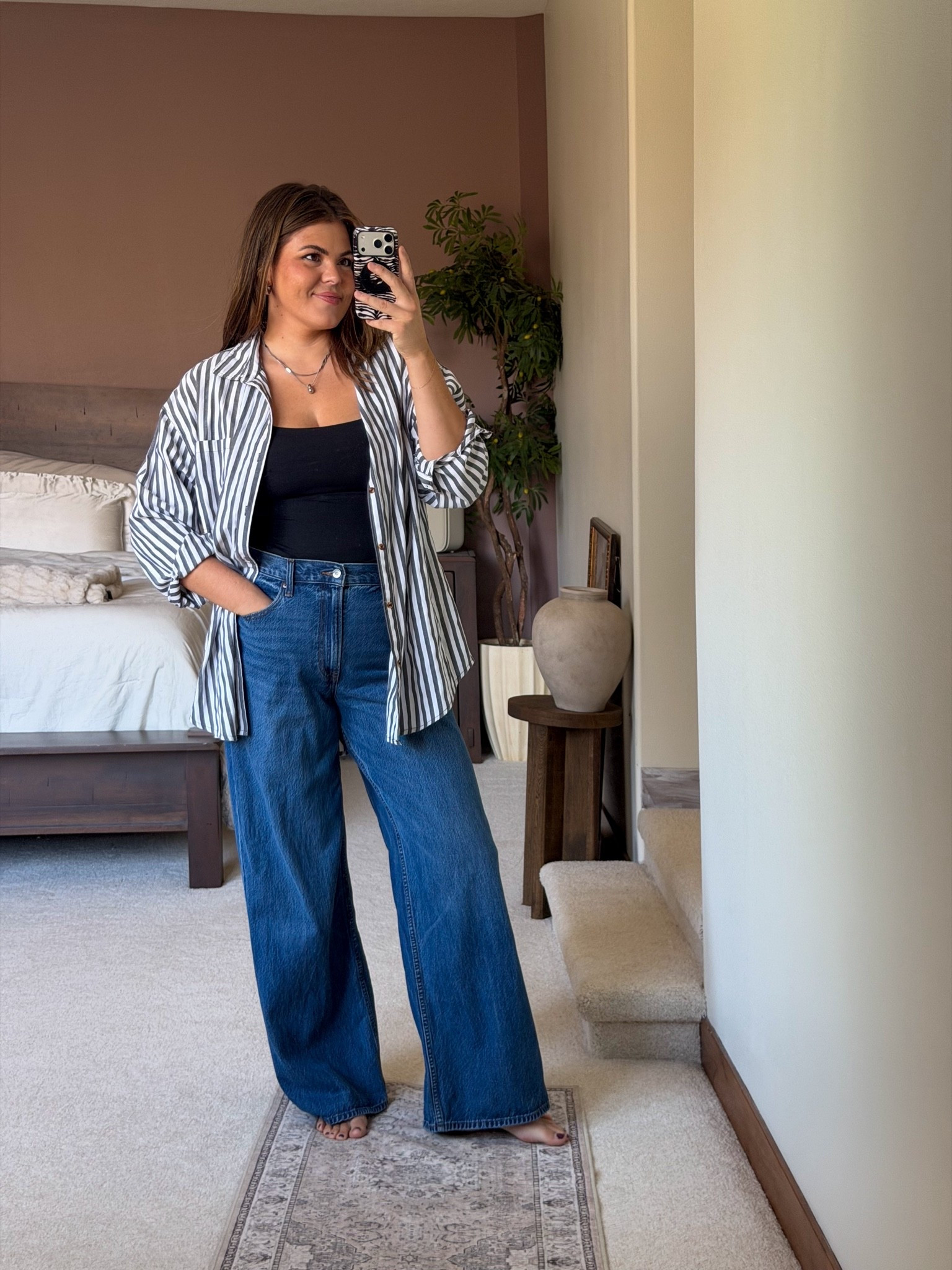 ￼Fall outfit from @abercrombie!

Stackable today!

Jeans size 32!

Midsize, size 12, size 14, mom style, curvy outfit, thick tummy approved, fall outfit haul