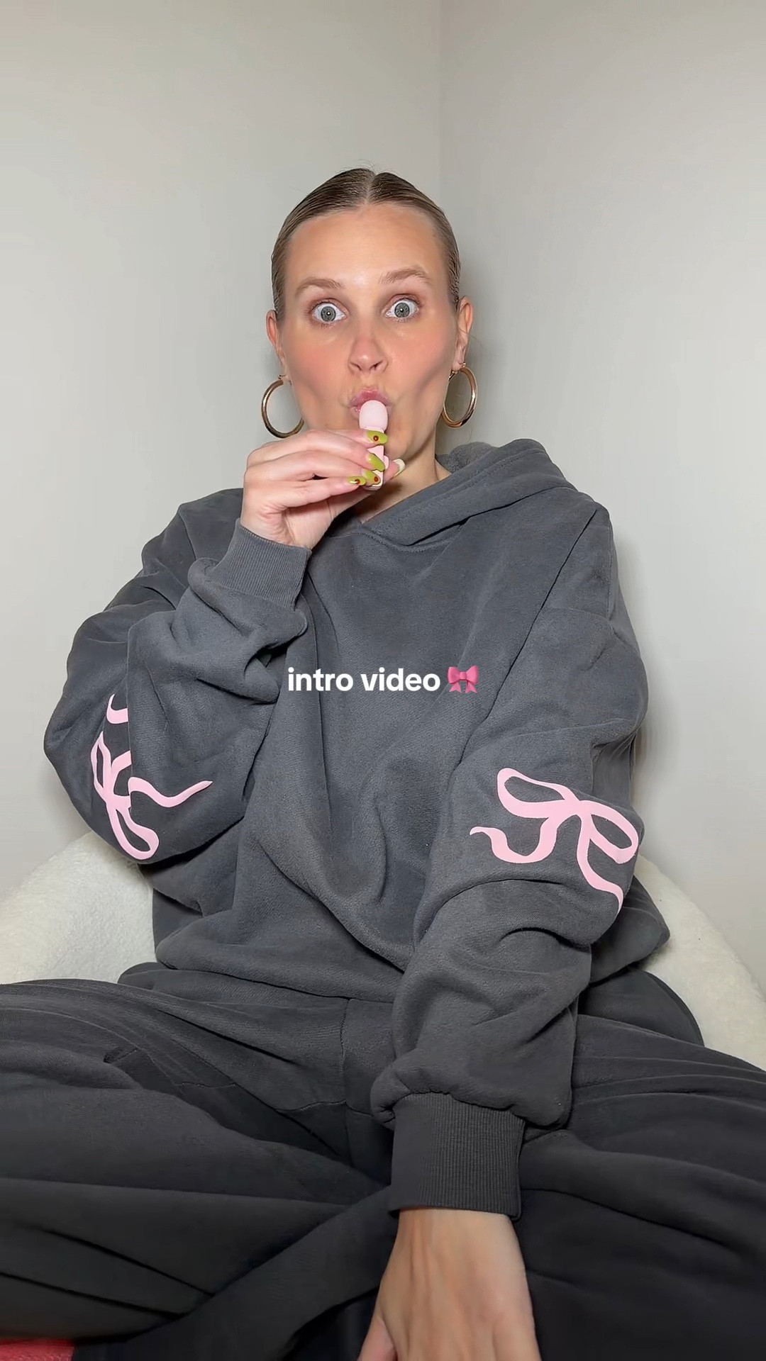 Intro video, about me, ootd, grwm, day in my life, fashion faves, style inspo, 30+ outfit ideas, try-on, style tips 

#LTKootd #LTKdayinmylife #LTKgrwm