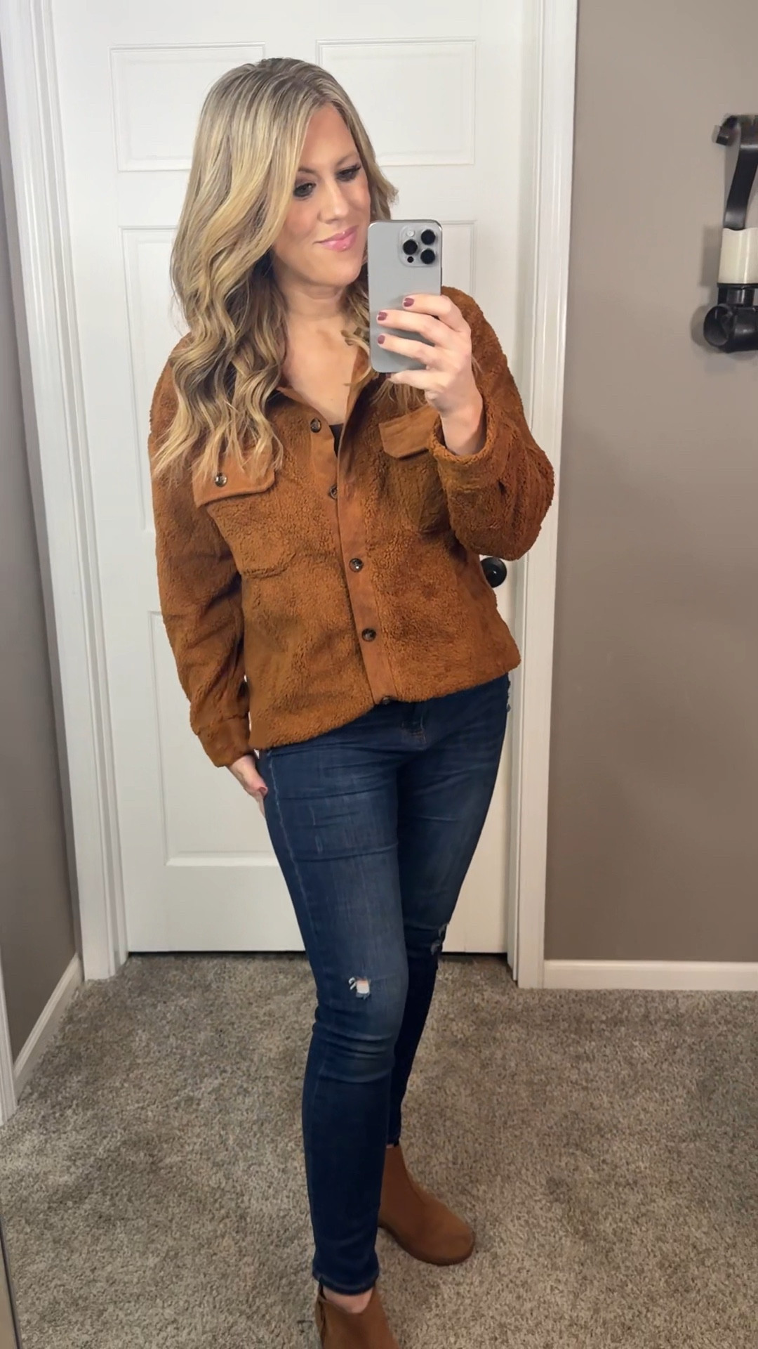 For a few days only you get get this sherpa shacket 40% off with code 40X7P3UA 

#LTKVideo #LTKsalealert #LTKstyletip