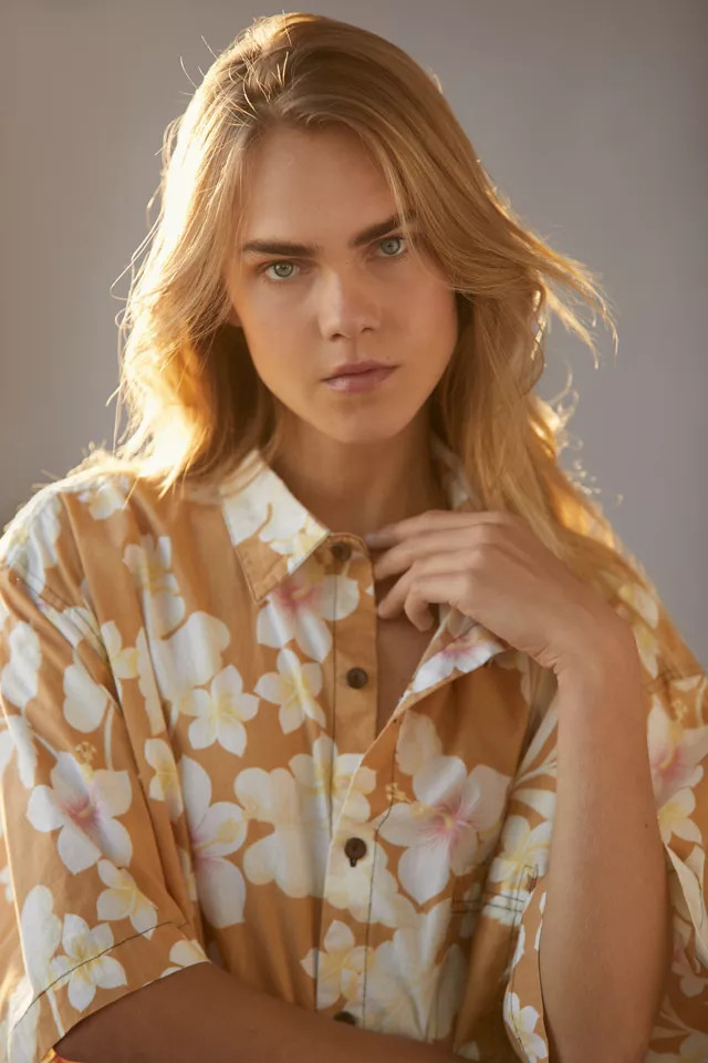 Urban Renewal Recycled Bleached Out Tropical Button-Down Shirt | Urban Outfitters (US and RoW)