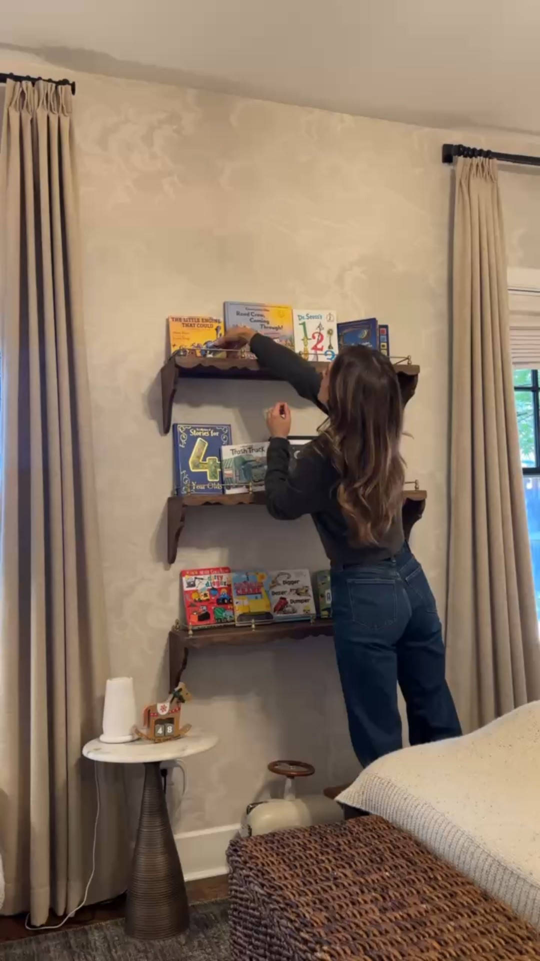 Christmas book shelves loading...
🤭🎄🎅🏼


#LTKKids #LTKHoliday #LTKHome