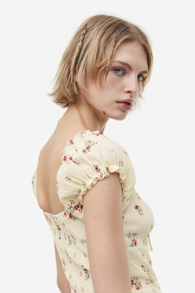 Off-the-shoulder Crinkled Dress | H&M (US + CA)