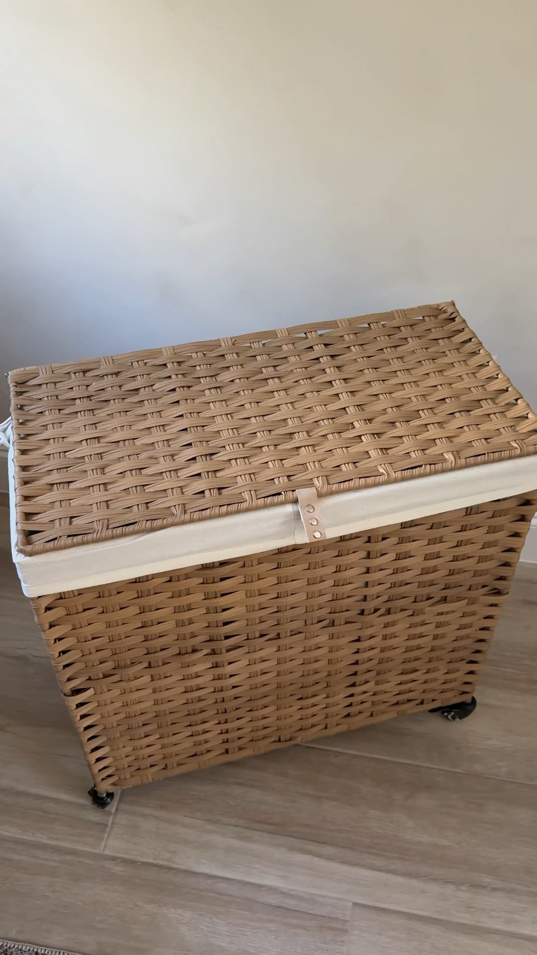 Loving this new laundry hamper that I got on Amazon, it has two inserts that come with it in case you want two sections or three and it also comes with laundry bags! Mine is the 130 L, but it also comes into smaller sizes and it is currently on sale! 🤎

#Amazon #AmazonFind #LaundryHamper #LaundryBasket #LaundryBagBags #Laundry #Hamper #AmazonHome #HomeFind #LaundryRoom 

#LTKHome #LTKSaleAlert #LTKFindsUnder100