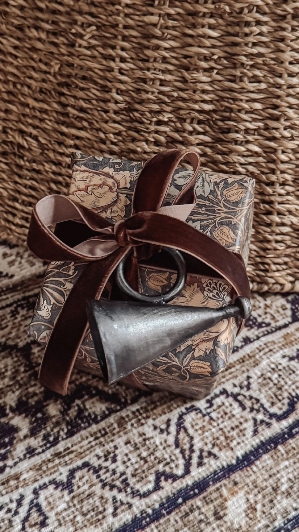 Candle gift idea 💡 pair this beautifully boxed candle with a pretty wrought iron candle snuffer for an easy host gift or gift for her 🤎 under $50

#LTKFindsUnder50 #LTKHoliday #LTKGiftGuide