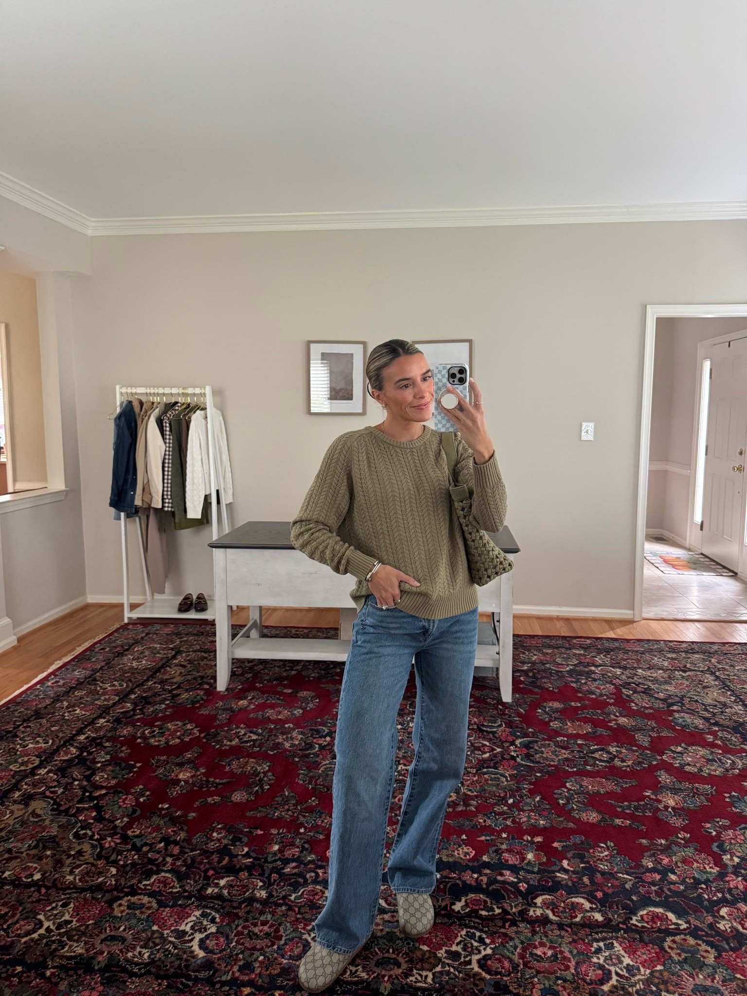 Small sweater 

Fall outfit, oversized sweater

#LTKmomlife #LTKootd