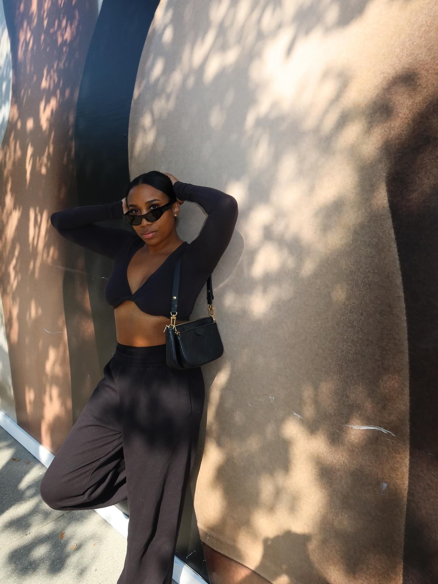 ALEXA PLAY “WHAT DREAMS ARE MADE OF” BY HILARY DUFF @skims @kimkardashian

•
•
•
•
•
•
•
•
•

#skims #columbus #fyp